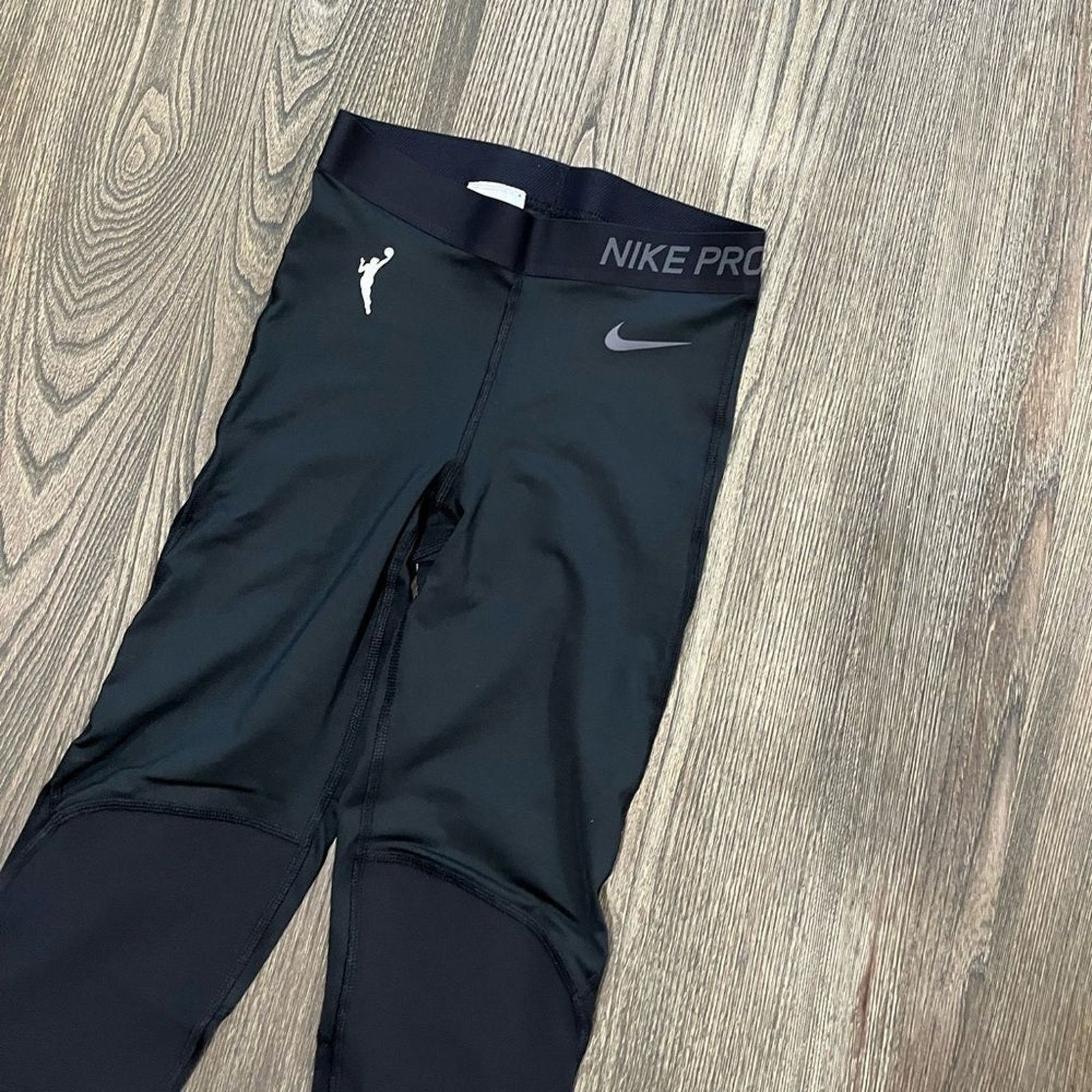 Nike NWOT Nike Pro Womens Dri-Fit WNBA Official Compression S Size 25" / US 0 / IT 36 - 2 Thumbnail