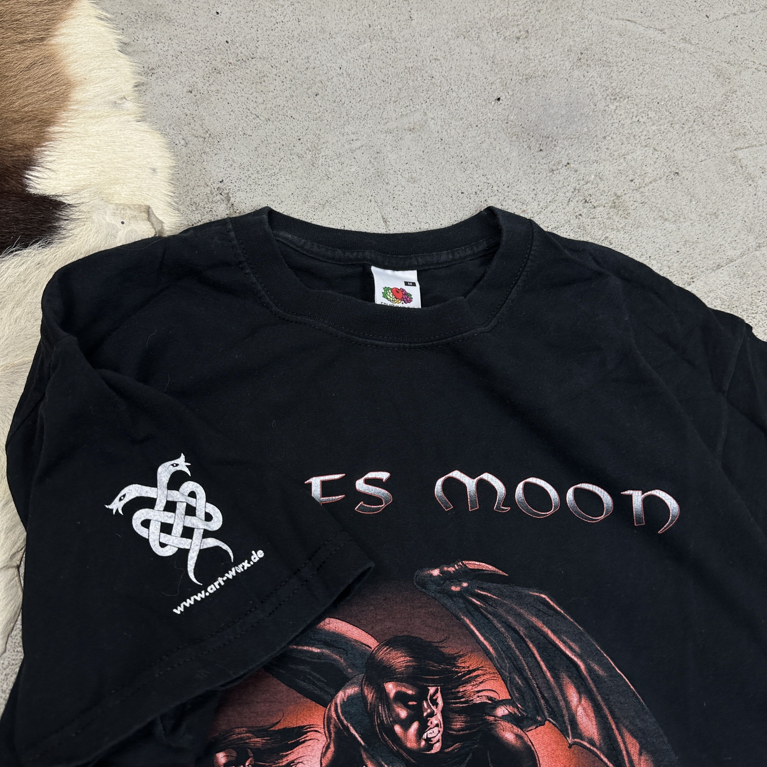 Vintage Vintage Biker Grunge Opium Unholy Darkness 00s T-shirt Size US M / EU 48-50 / 2 - 3 Thumbnail