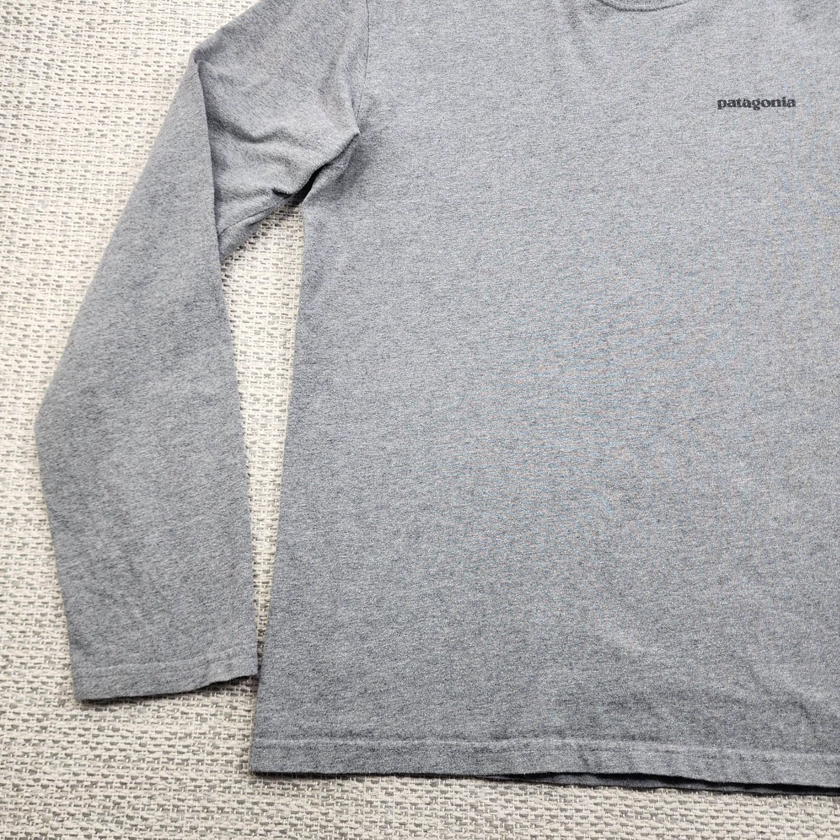 Patagonia Patagonia Shirt Mens M Gray Long Sleeve Organic Cotton Logo Outdoor USA Made Size US M / EU 48-50 / 2 - 5 Thumbnail