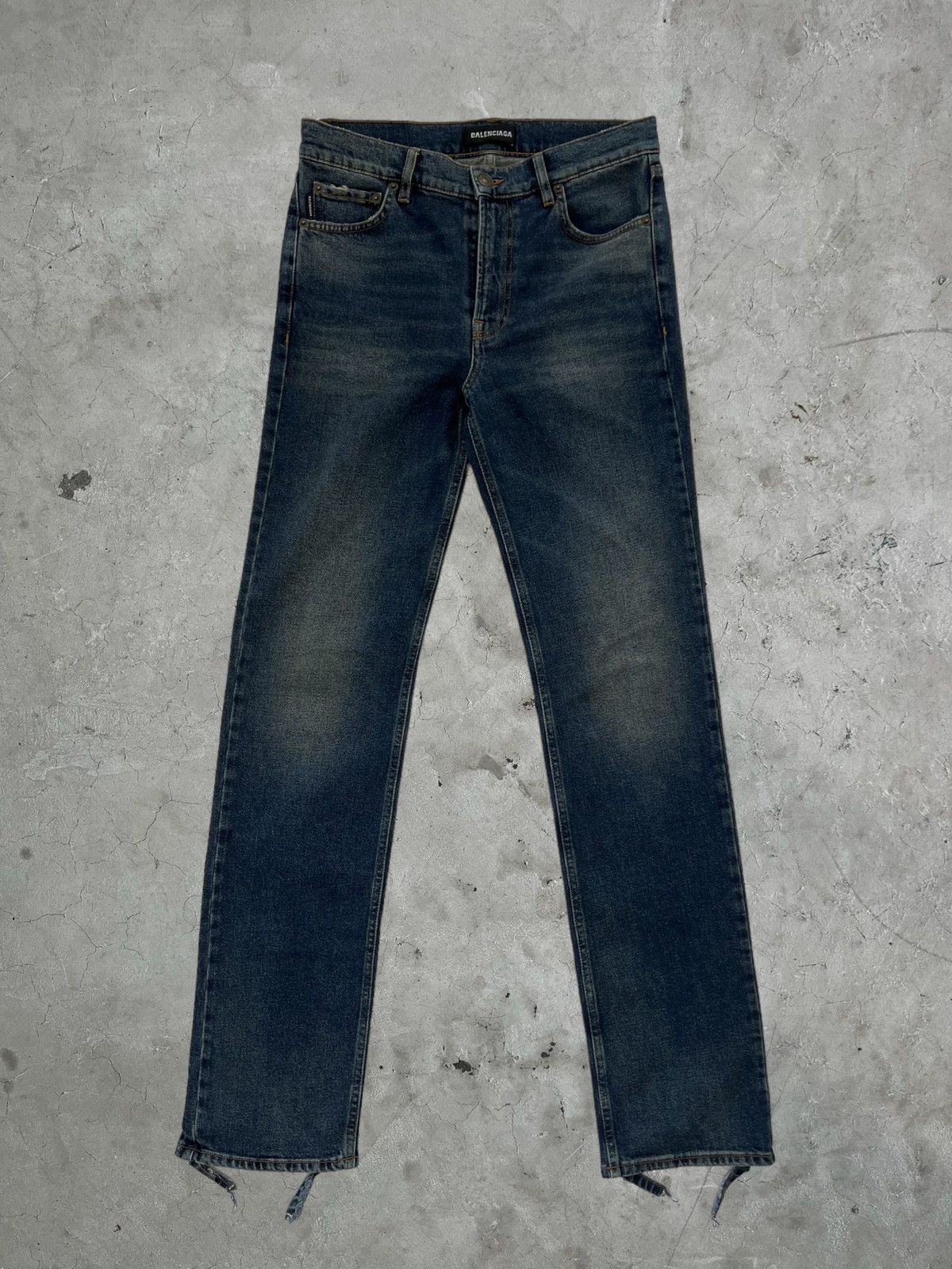 Balenciaga Balenciaga Distressed Jeans Size US 31 - 1 Thumbnail