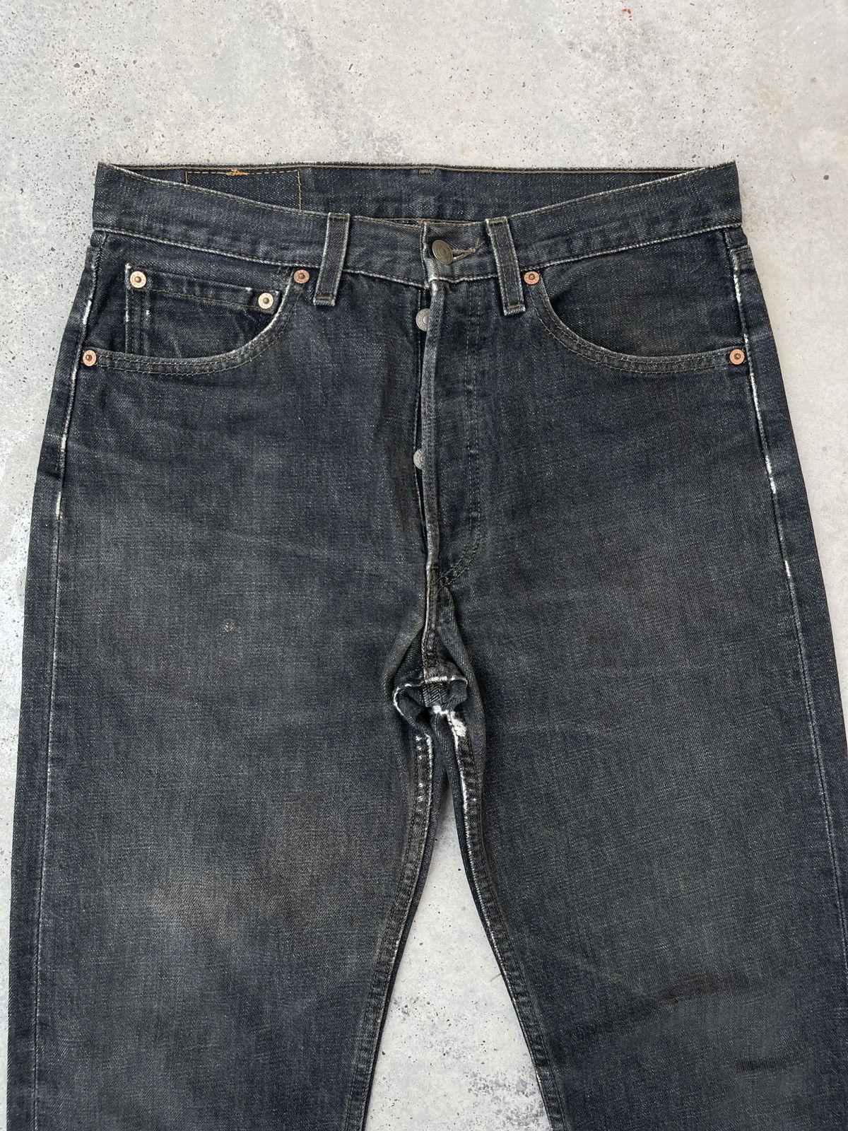 Levi's × Vintage Vintage 90s Levis 501 Faded Distressed Black Jeans Size US 31 - 2 Thumbnail