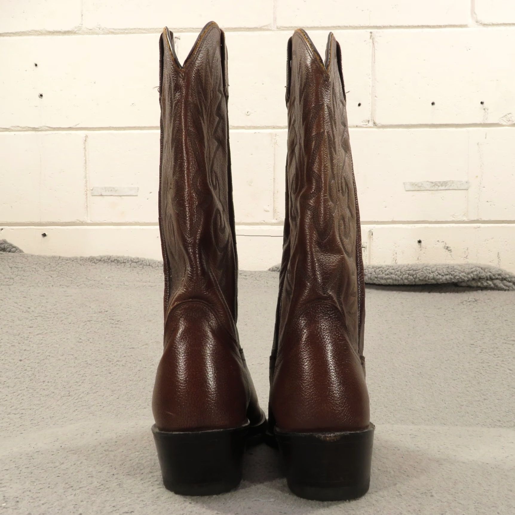 Dan Post VINTAGE Dan Post Boots 11 B Mens Brown Leather 8111 Cowhide Embroidered Western Cowboy Boot Mens Brown Leather Western Cowboy 8111 Size US 11 / EU 44 - 7 Thumbnail