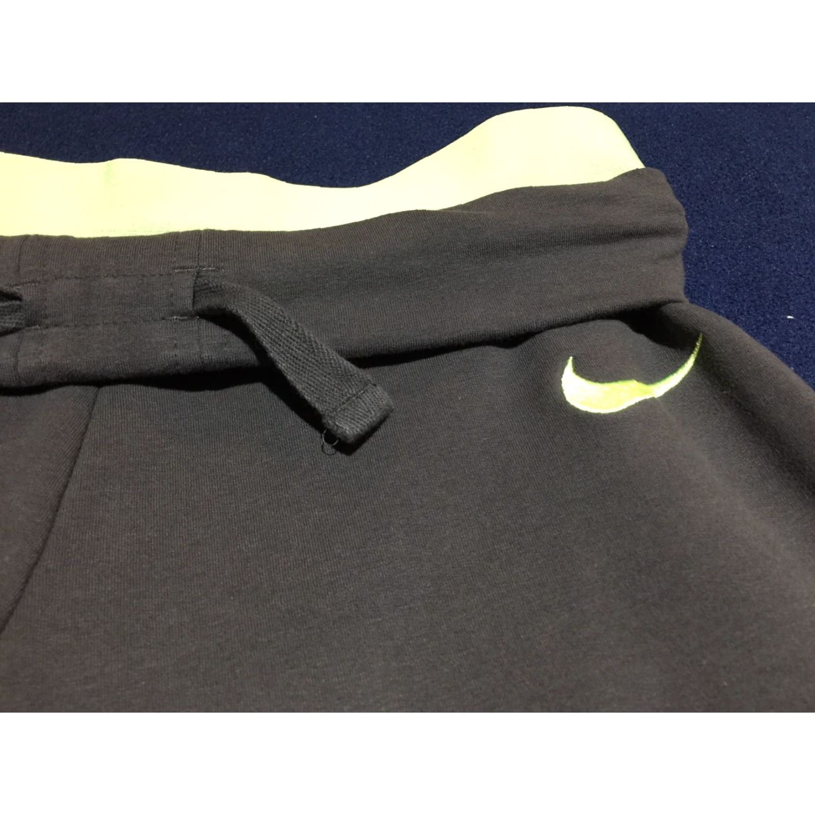 Nike Nike Women's Capri Pants Small Gray Activewear Workout Running Yoga Pilates Size 28" / US 6 / IT 42 - 2 Thumbnail