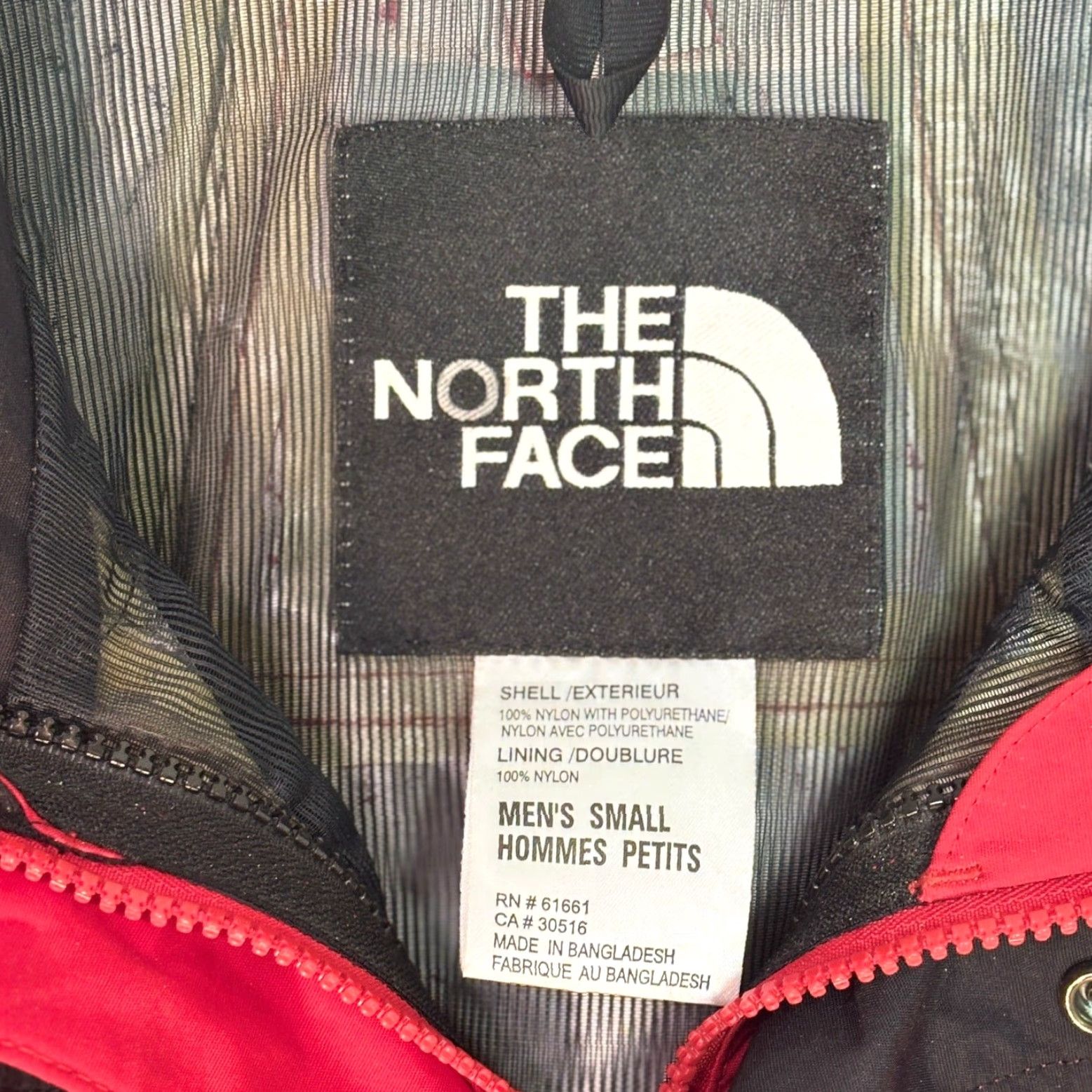 The North Face VINTAGE The North Face Jacket Small Red Mountain Full Zip Outdoor Hiking Size US S / EU 44-46 / 1 - 5 Thumbnail