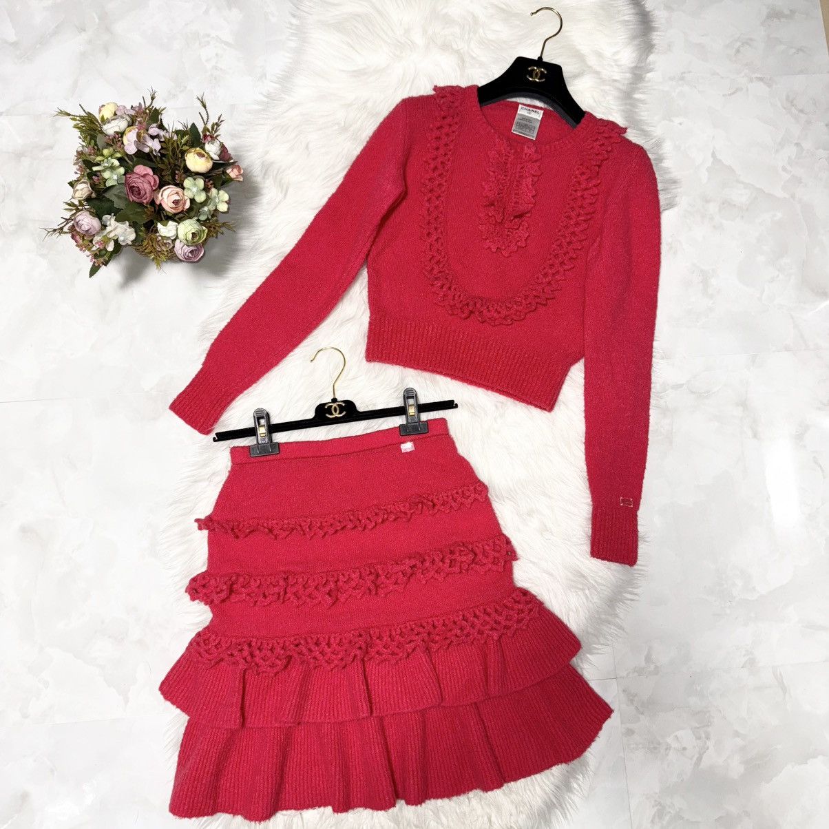 Chanel Genuine Chanel Decoration Ruffled Long Sleeve Knit Set-up 38 Size XS / US 0-2 / IT 36-38 - 4 Thumbnail
