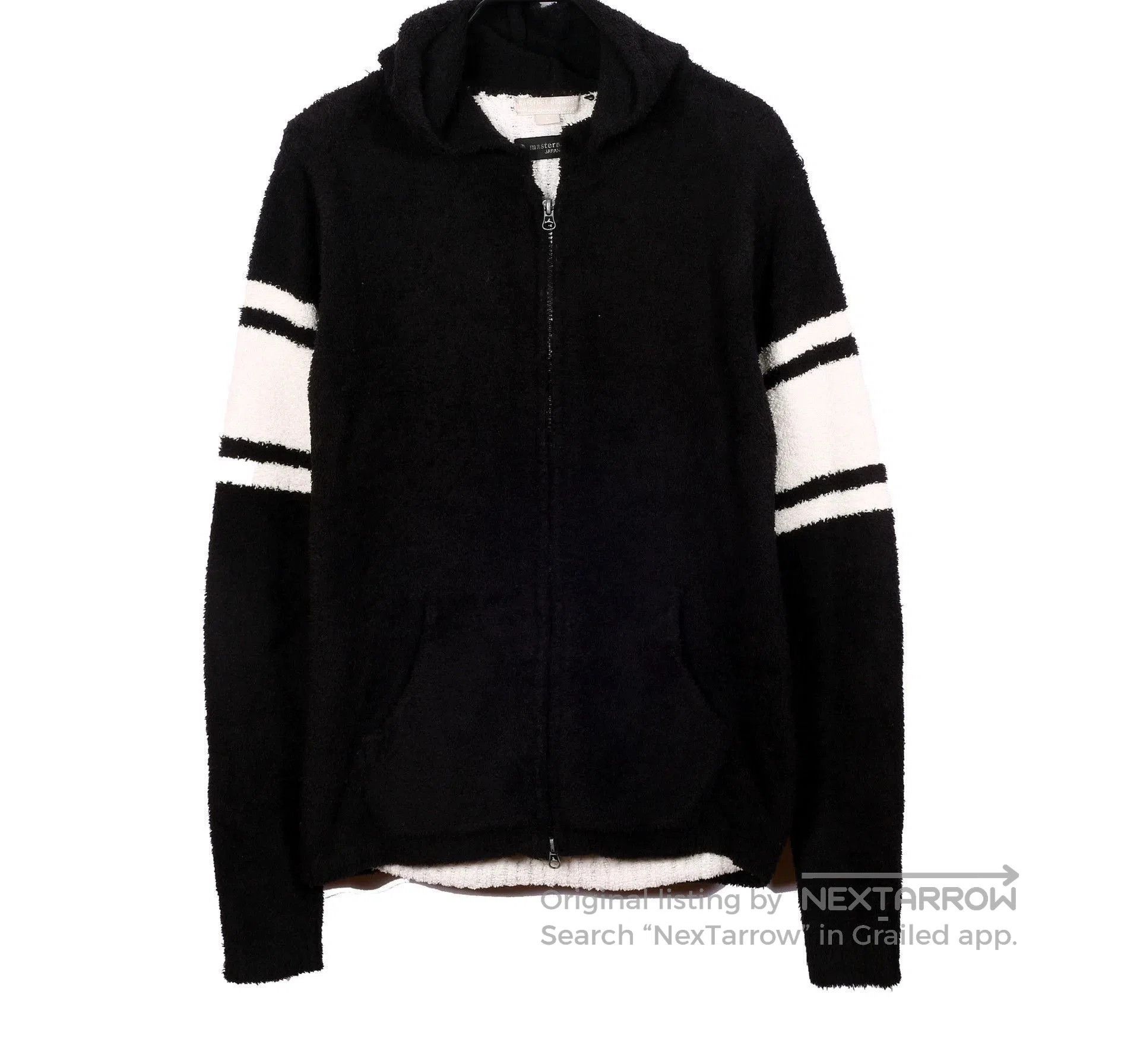 Mastermind Japan Black Skull Print Hoodie with Striped Sleeves Size L. Size US L / EU 52-54 / 3 - 2 Thumbnail