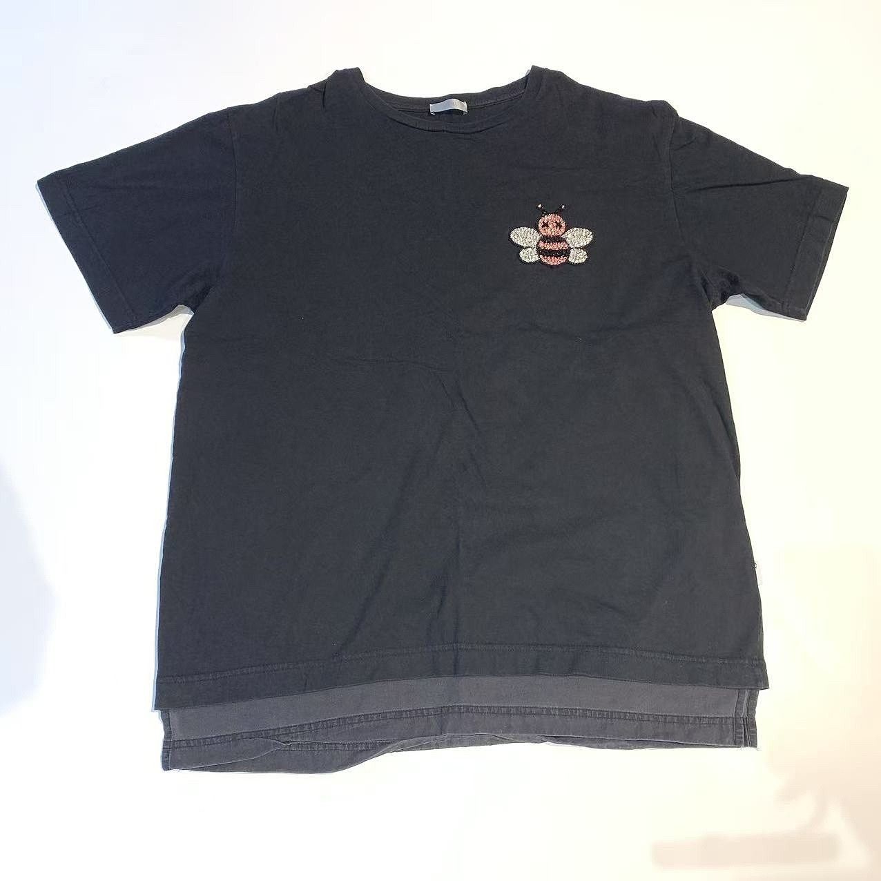 Dior Dior Rhinestone Bee T-Shirt Size XL Size US XL / EU 56 / 4 - 1 Thumbnail