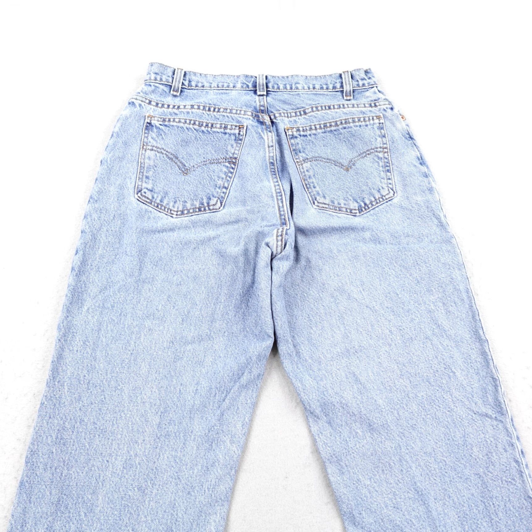 Levi's VINTAGE Levi's Jeans Womens 951 Relaxed Tapered Light Wash 12 Tall Denim 100% Cotton USA 90s Womens Size 34" / US 12 / IT 48 - 5 Thumbnail