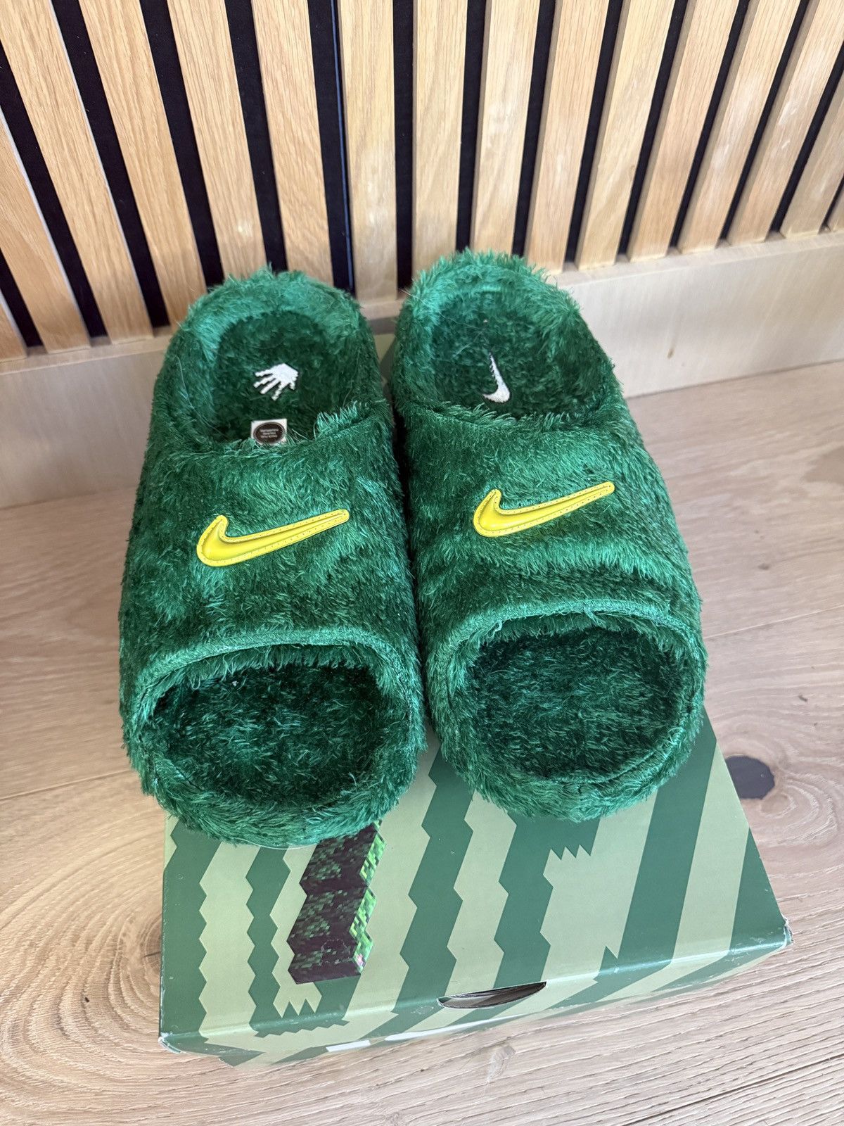 Nike NIKE REACTX REJUVEN8 PR PACK Size US 12 / EU 45 - 7 Thumbnail