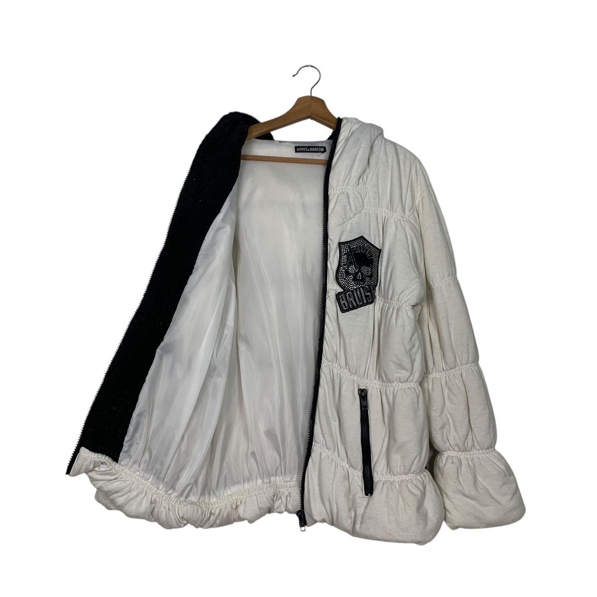 Japanese Brand GHOST of HARLEM Skulls Puffer Hoodie Jacket #2509-C113 Size ONE SIZE - 11 Thumbnail