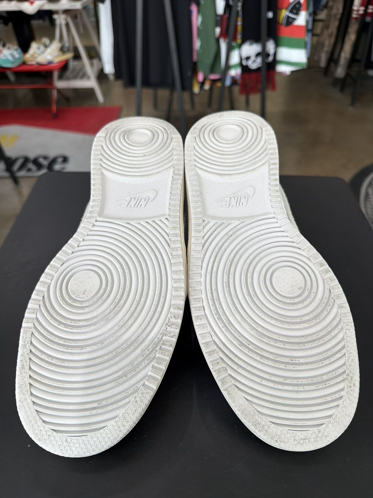 Jordan Brand × Union LA Jordan 1 Low Union White Canvas Size 8.5 (2023) Size US 8.5 / EU 41-42 - 9 Thumbnail