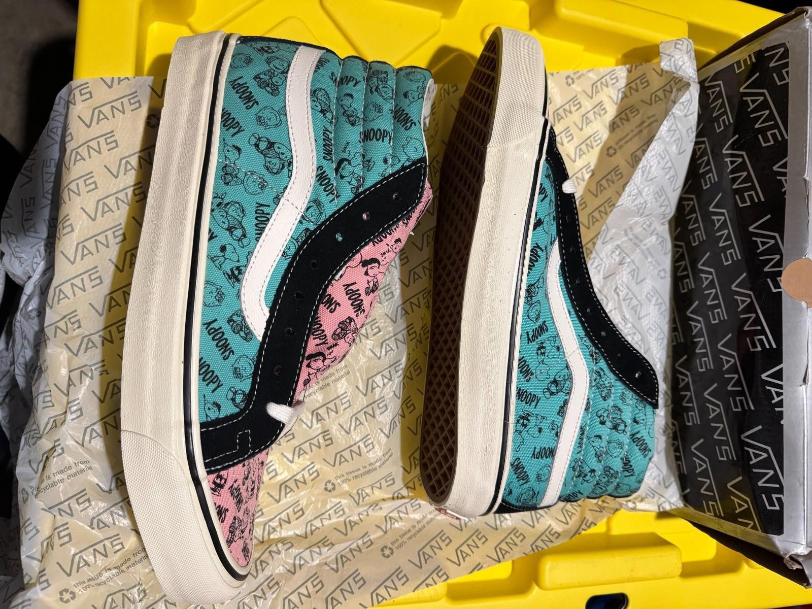 Vans Size 11.5 - Peanuts x Vans Vault OG Sk8 Hi Snoopy Size US 11.5 / EU 44-45 - 7 Thumbnail