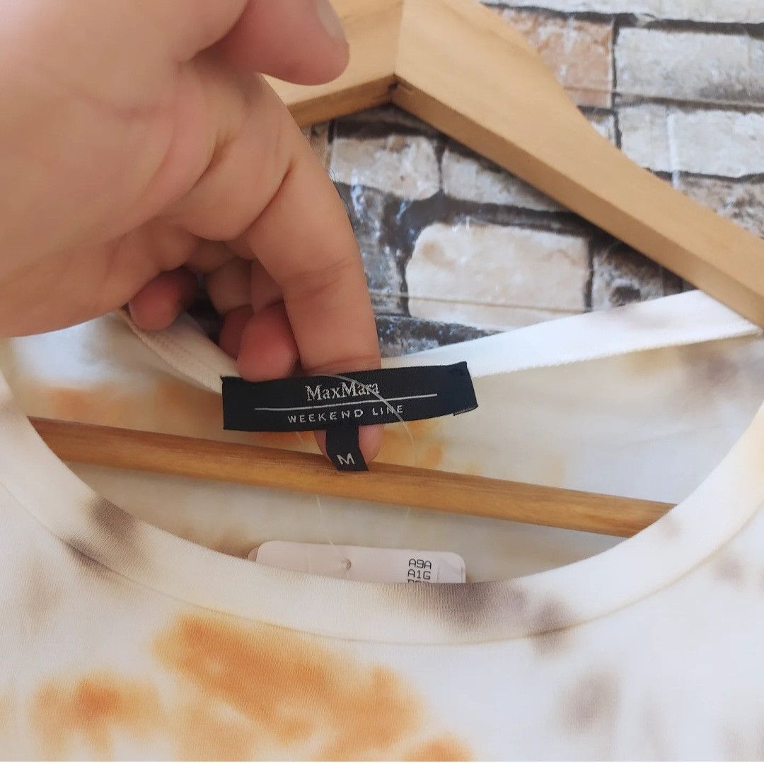 Max Mara MaxMara Tshirt Size M / US 6-8 / IT 42-44 - 4 Thumbnail