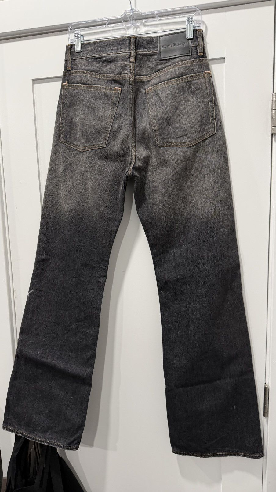 Acne Studios BLACK 2021- REGULAR LOOSE DISTRESSED PAINT SPLATTER JEANS Size US 29 - 7 Thumbnail