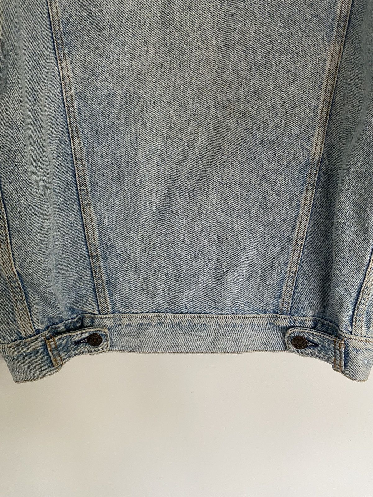 Levi's × Levi's Vintage Clothing Distressed Vintage Levi’s Trucker Denim Jeans Jacket USA Size US S / EU 44-46 / 1 - 15 Thumbnail