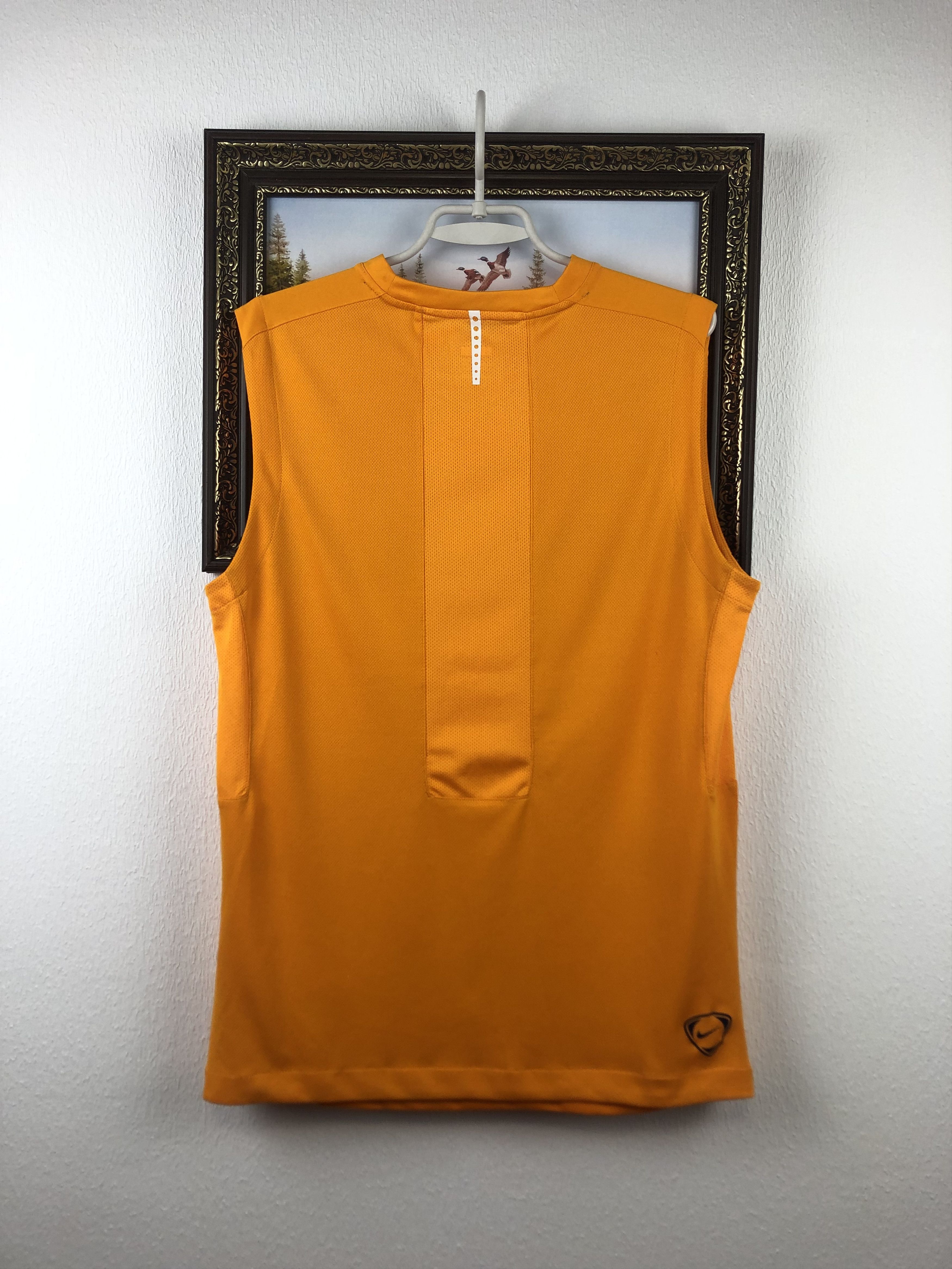 Nike Vintage Nike Valencia Football Shirt Vest Soccer Jersey Rare Size US M / EU 48-50 / 2 - 13 Thumbnail