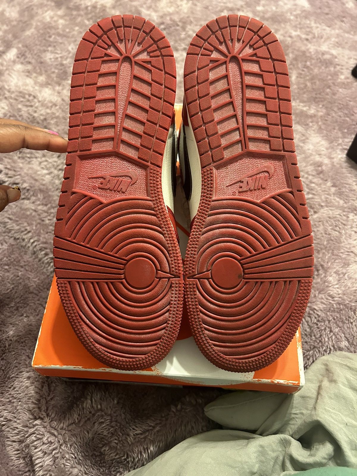 Jordan Brand Jordan 1 Chicago Lost & Found Size US 6.5 / EU 39-40 - 5 Thumbnail