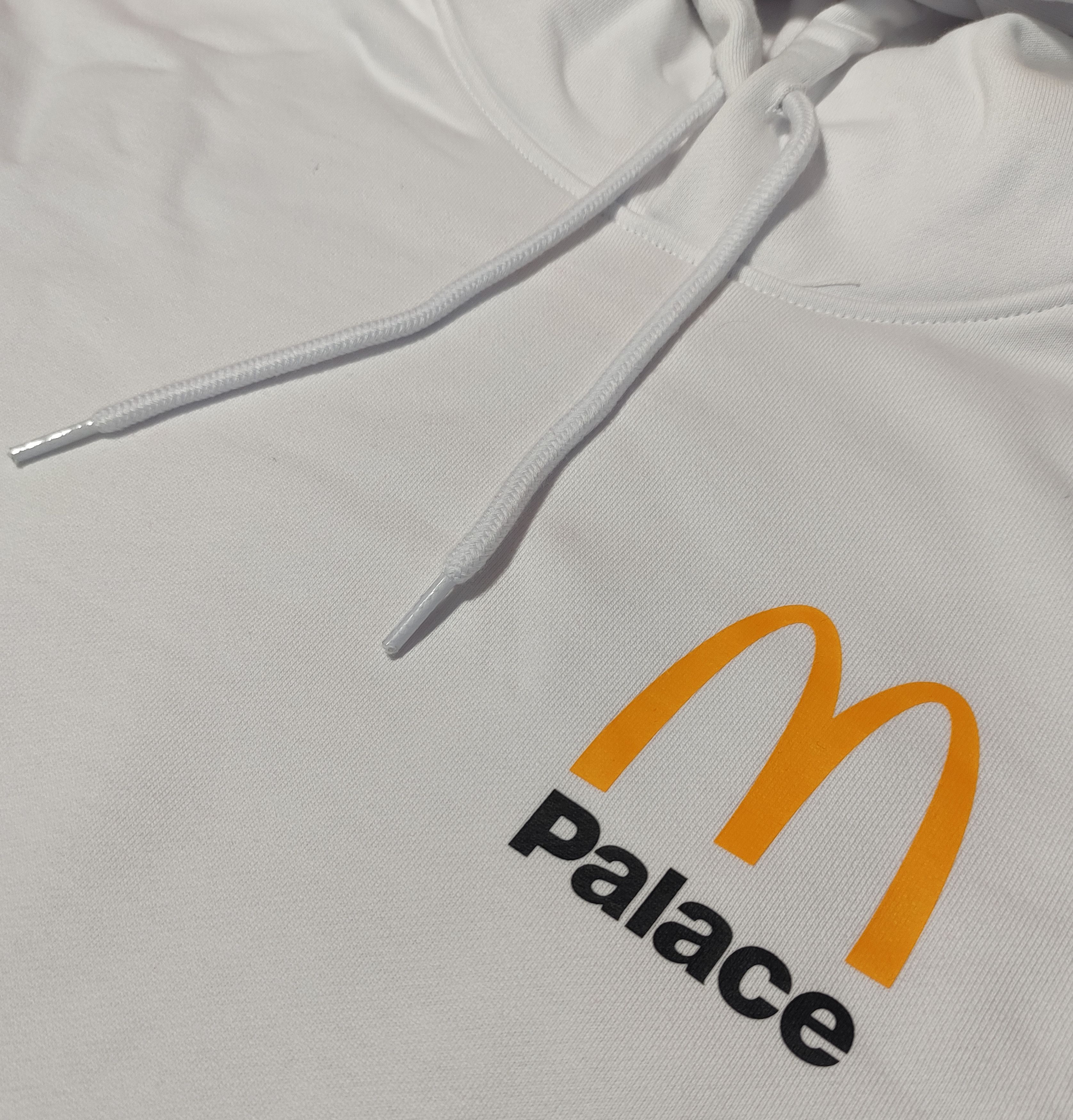 Palace Palace X McDonald's LOGO HOOD WHITE SIZE L Size US L / EU 52-54 / 3 - 5 Thumbnail