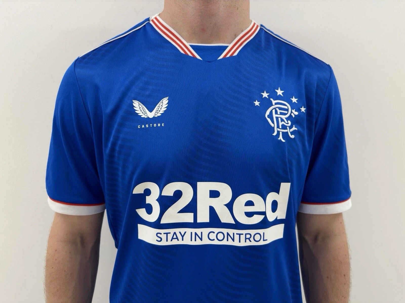 Castore Rangers 2020 2021 Home Jersey Shirt Soccer Football Castore Size US L / EU 52-54 / 3 - 2 Thumbnail