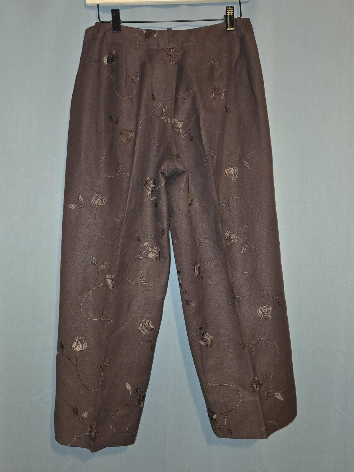 Other Briggs New York Women’s Cropped Pants Brown Capri Pants 8 Size 30" / US 8 / IT 44 - 2 Thumbnail