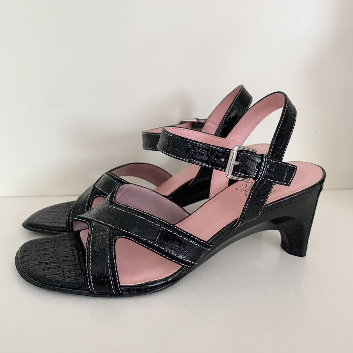 Other Y2k too Joan & David leather stitched heeled sandals Size US 6 / IT 36 - 3 Thumbnail