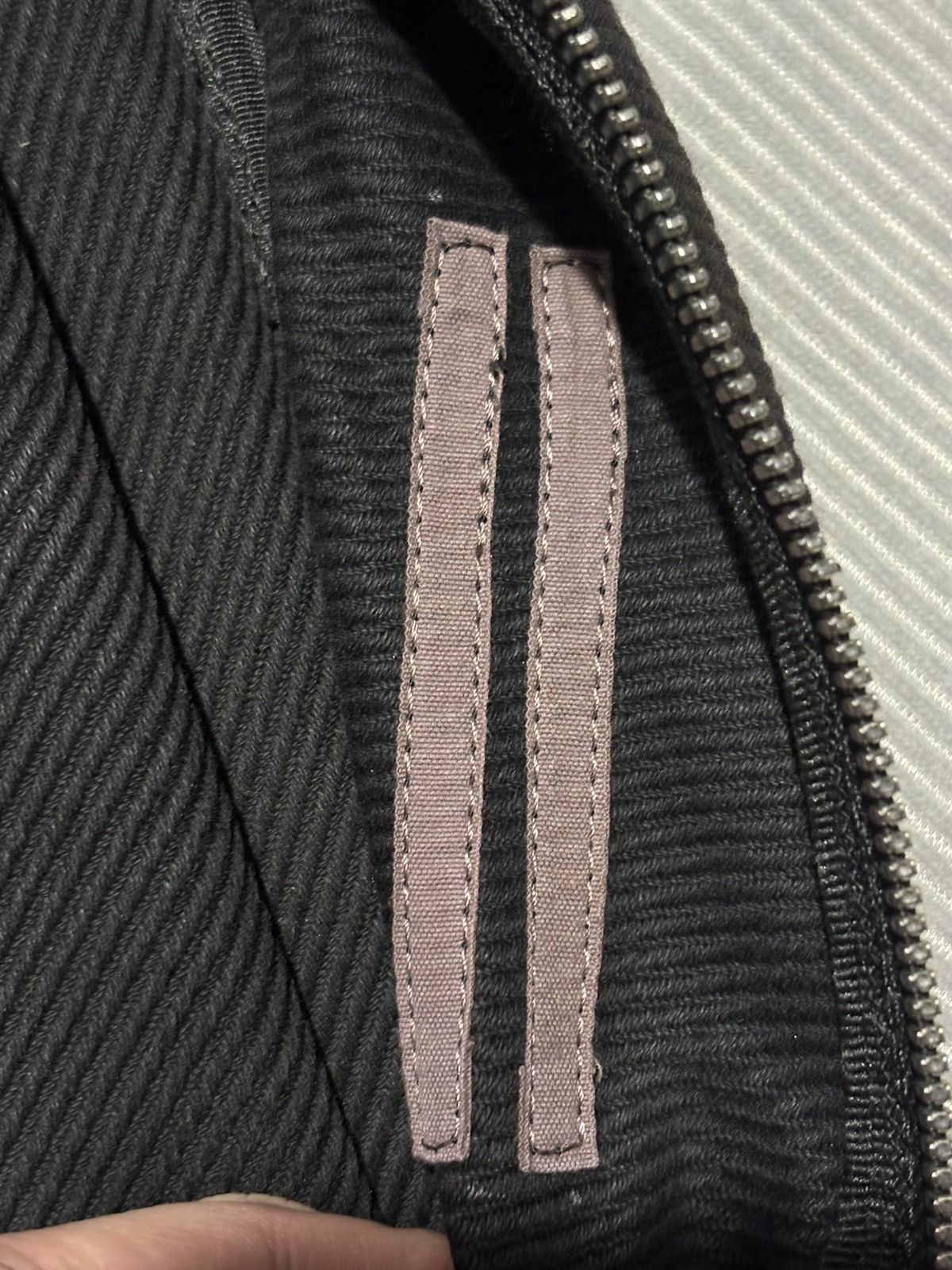 Rick Owens Drkshdw AW17 Rick Owens Stitches Backpack Corduroy Bolan Zipper Bag Size ONE SIZE - 4 Thumbnail