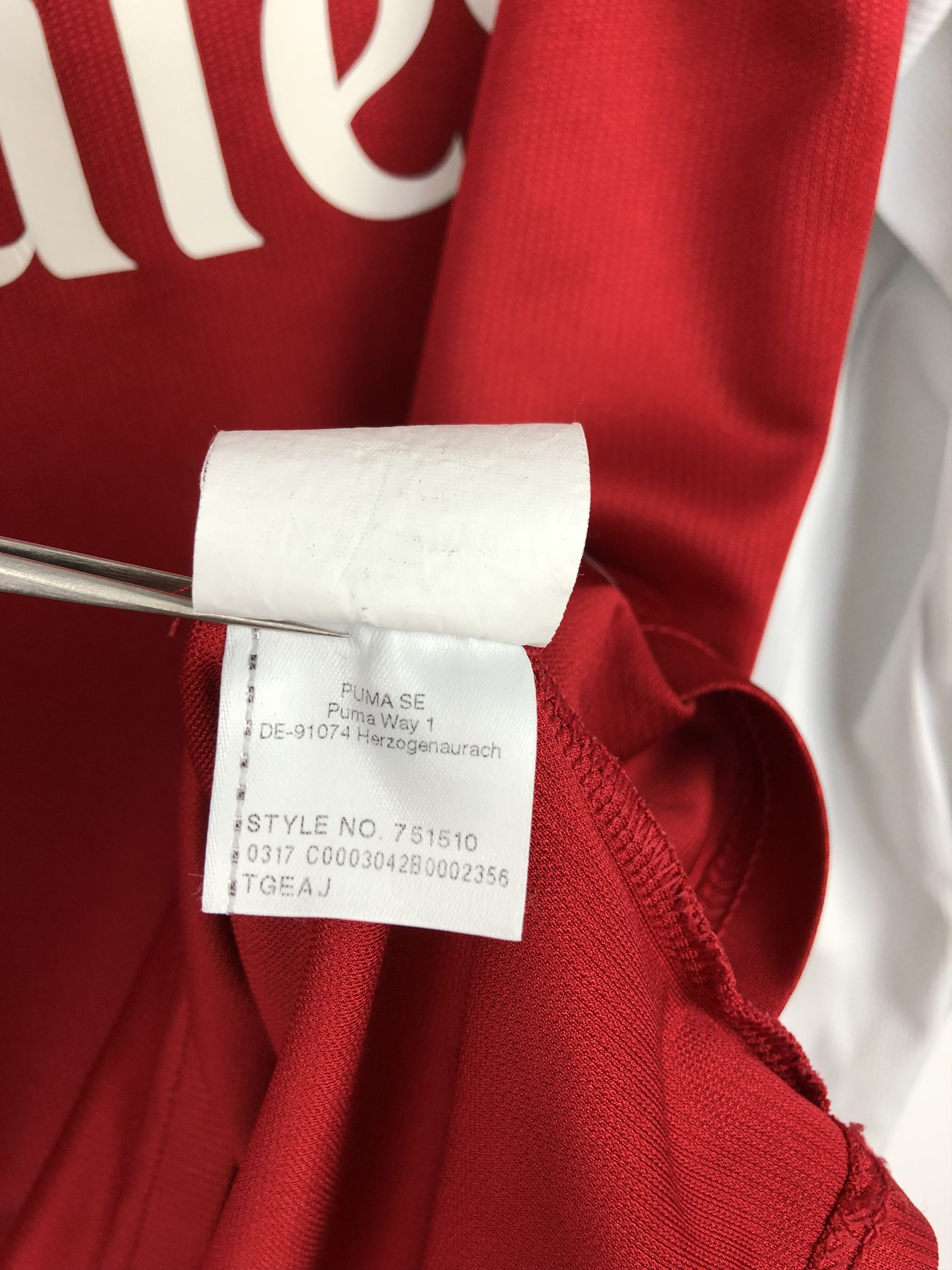 Other Arsenal football shirt Soccer Long Sleeve Jersey Tee Hype Size US M / EU 48-50 / 2 - 11 Thumbnail