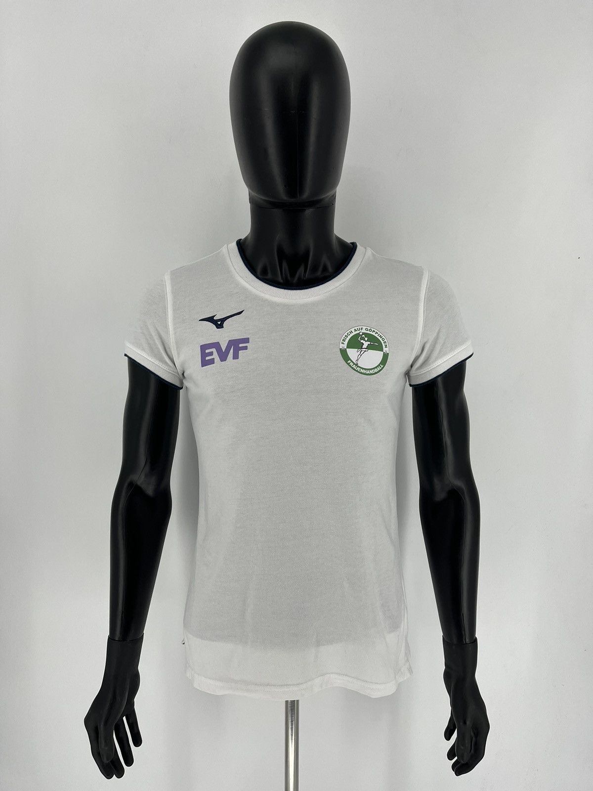 Mizuno Vintage Mizuno Frauen Handball Tshirt Sportswear Style Size US M / EU 48-50 / 2 - 2 Thumbnail