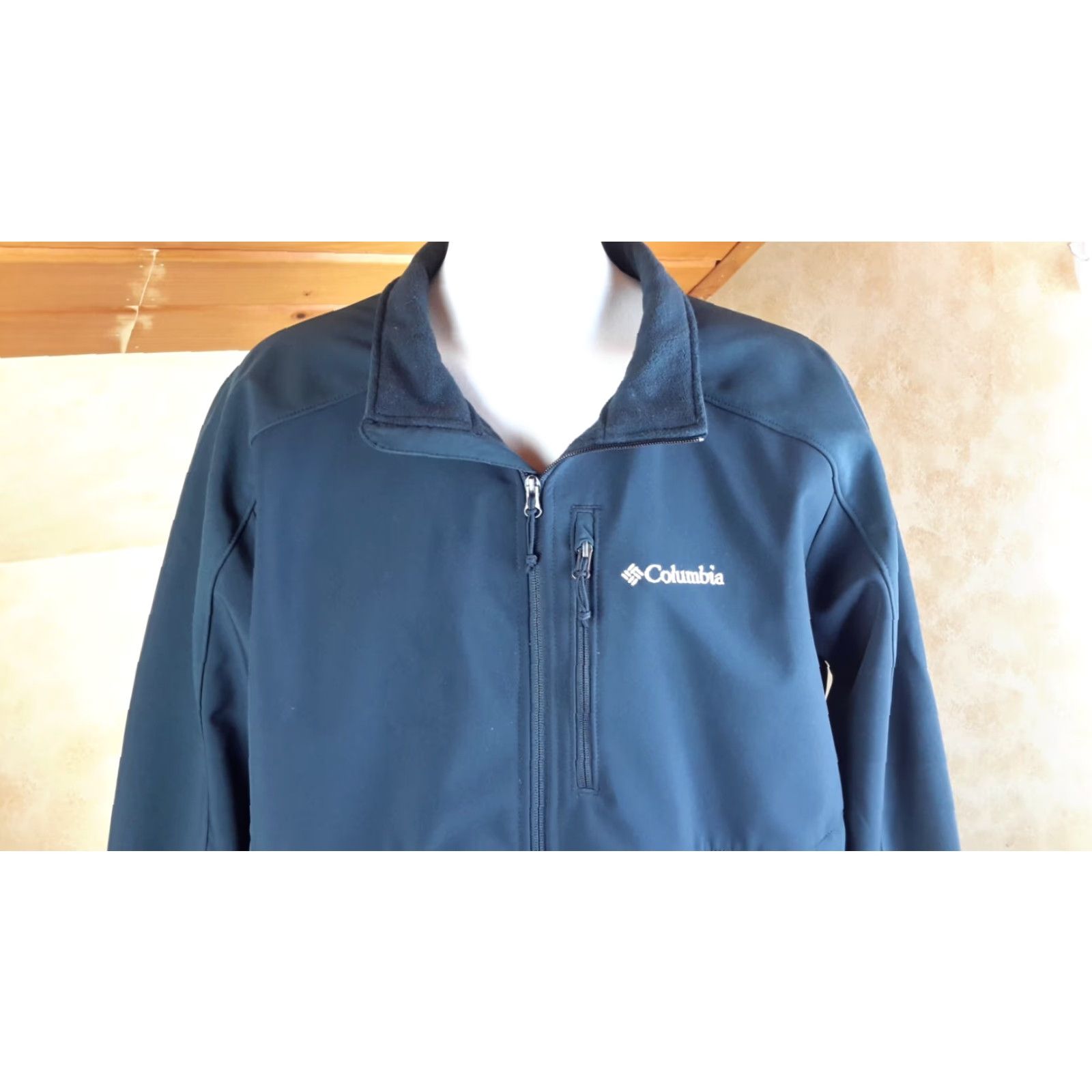 Vintage Columbia Mens XXL Black Ryton Reserve Softshell Jacket WM1223 Size US XXL / EU 58 / 5 - 2 Thumbnail