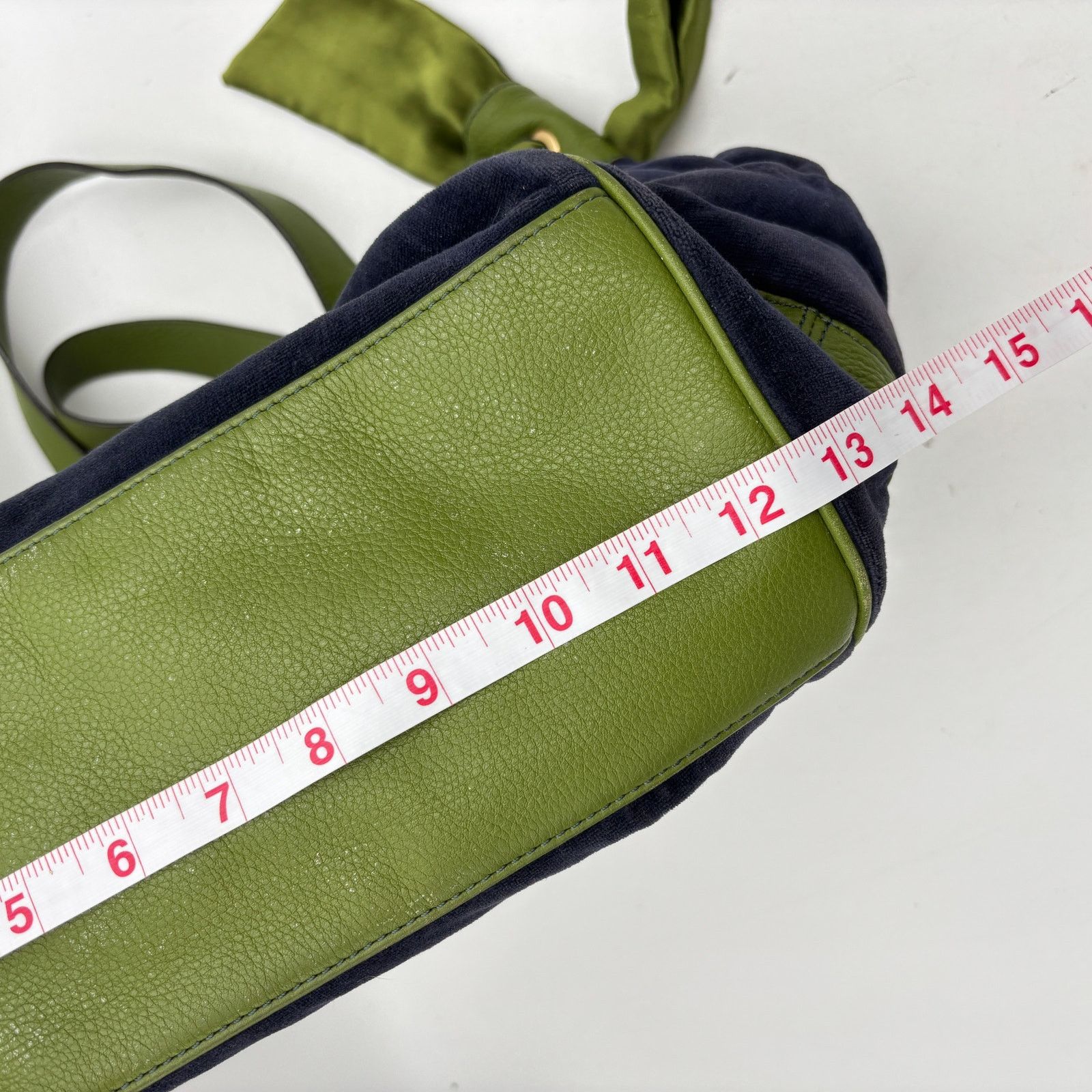 Juicy Couture × Vintage VTG Juicy Couture Daydreamer Shoulder Bag Purse Y2K Velour Size ONE SIZE - 10 Thumbnail