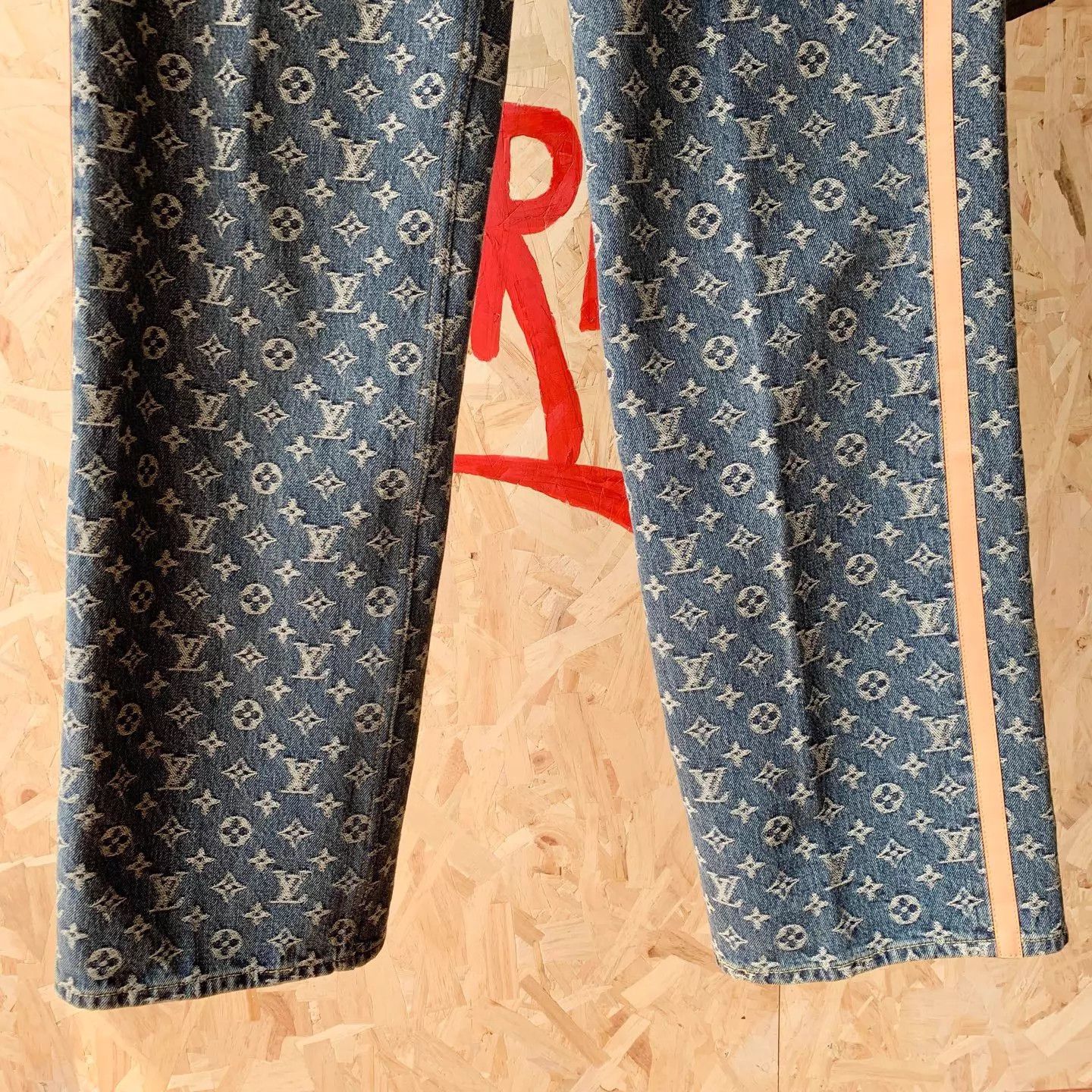 Louis Vuitton LV Monogram Full Print Leather Trim Jeans 28 Size 28" / US 6 / IT 42 - 4 Thumbnail