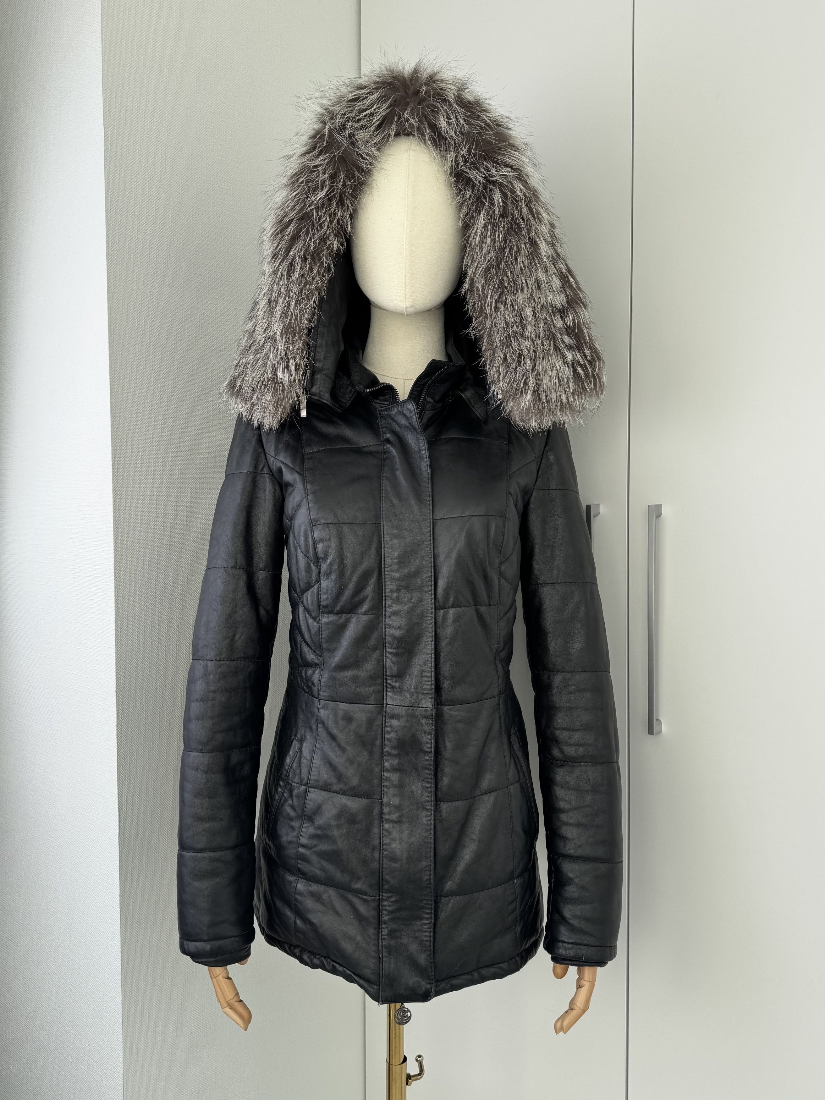 Japanese Brand Y2K Black Leather Jacket Womens Real Fur Hooded Quilted Coat Size M / US 6-8 / IT 42-44 - 3 Thumbnail