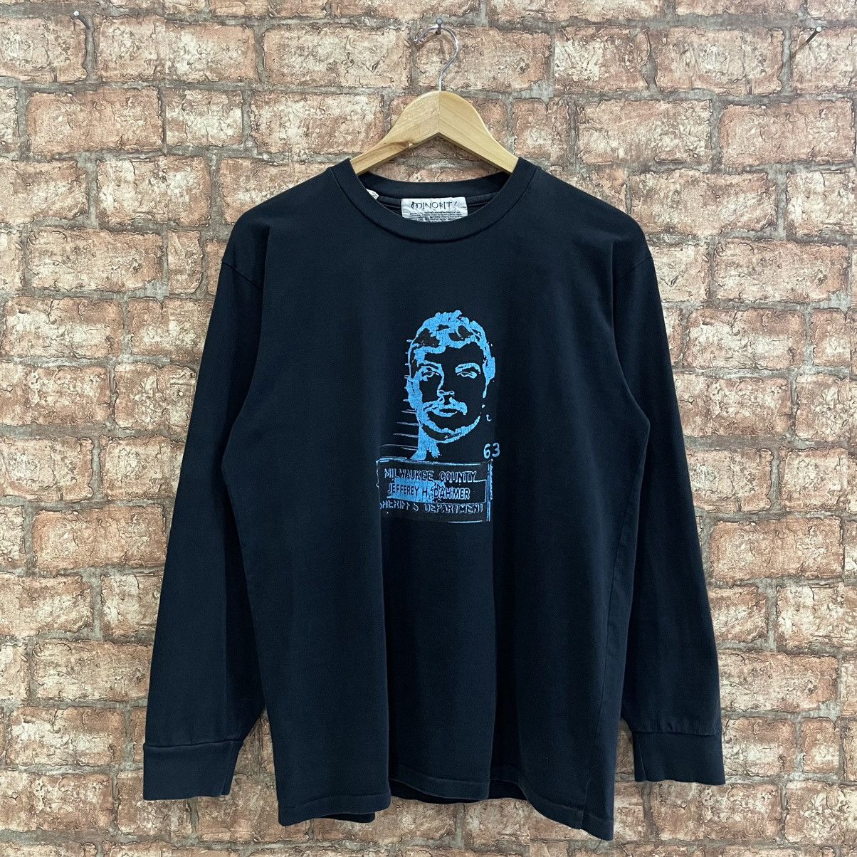 Hook-Ups Vintage Jeffrey Dahmer Mugshot Tee Shirt Size US M / EU 48-50 / 2 - 1 Thumbnail