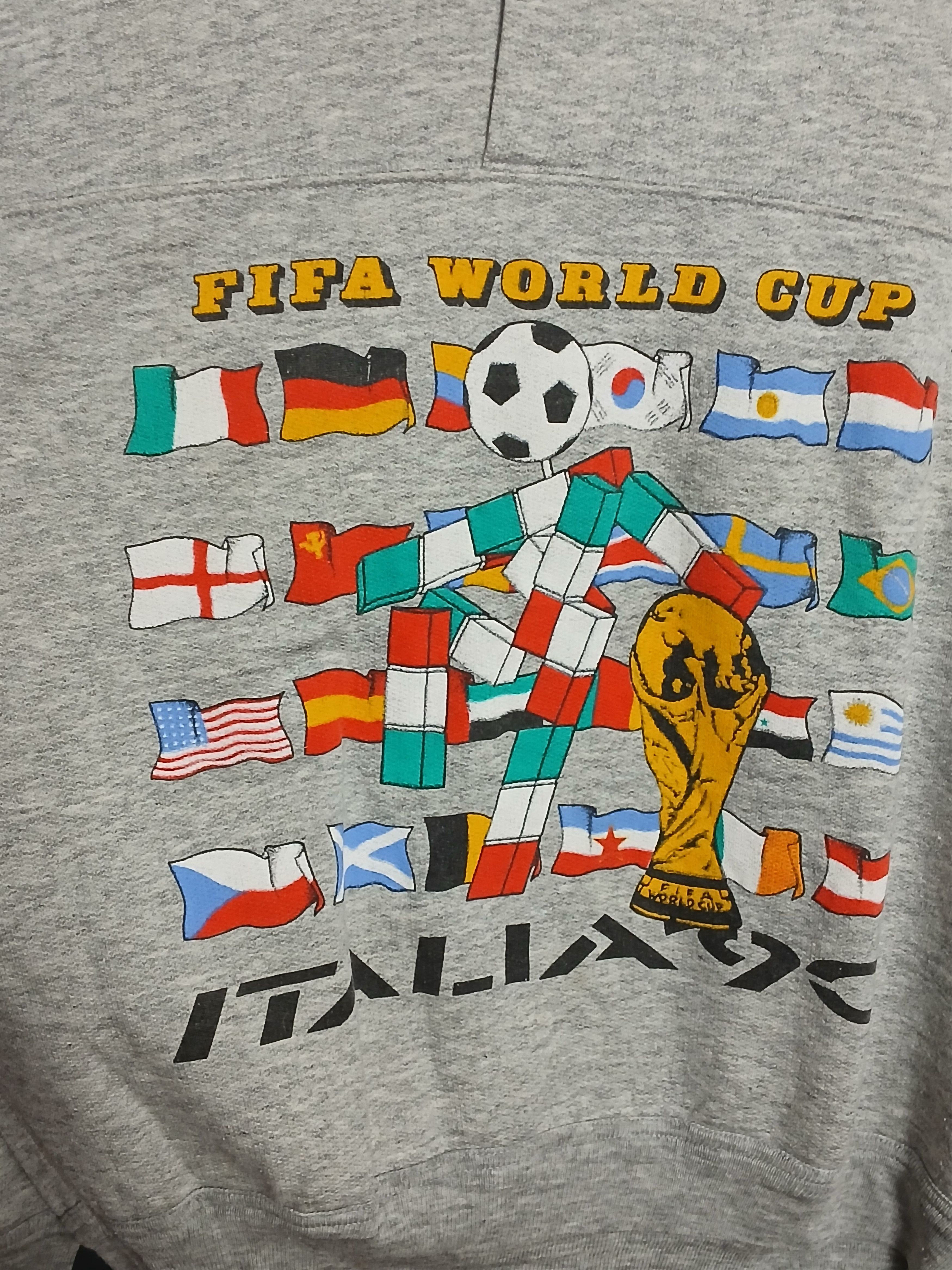 Vintage Vintage 1990 Italy FIFA World Cup Football Sweatshirt Size US L / EU 52-54 / 3 - 3 Thumbnail