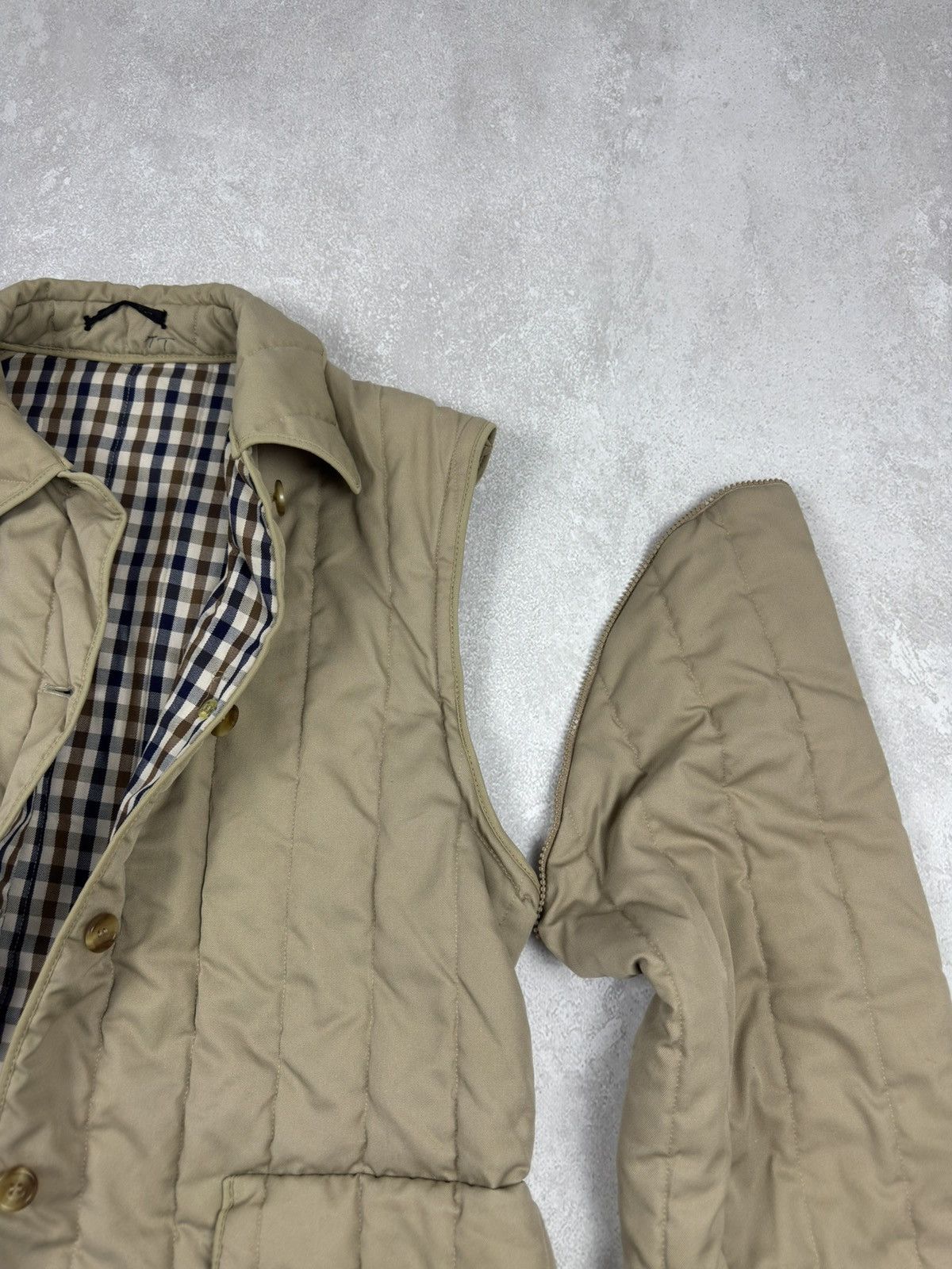 Aquascutum Vintage Aquascutum Quilted 2 in 1 Beige Jacket Gilet Nova Size M / US 6-8 / IT 42-44 - 8 Thumbnail