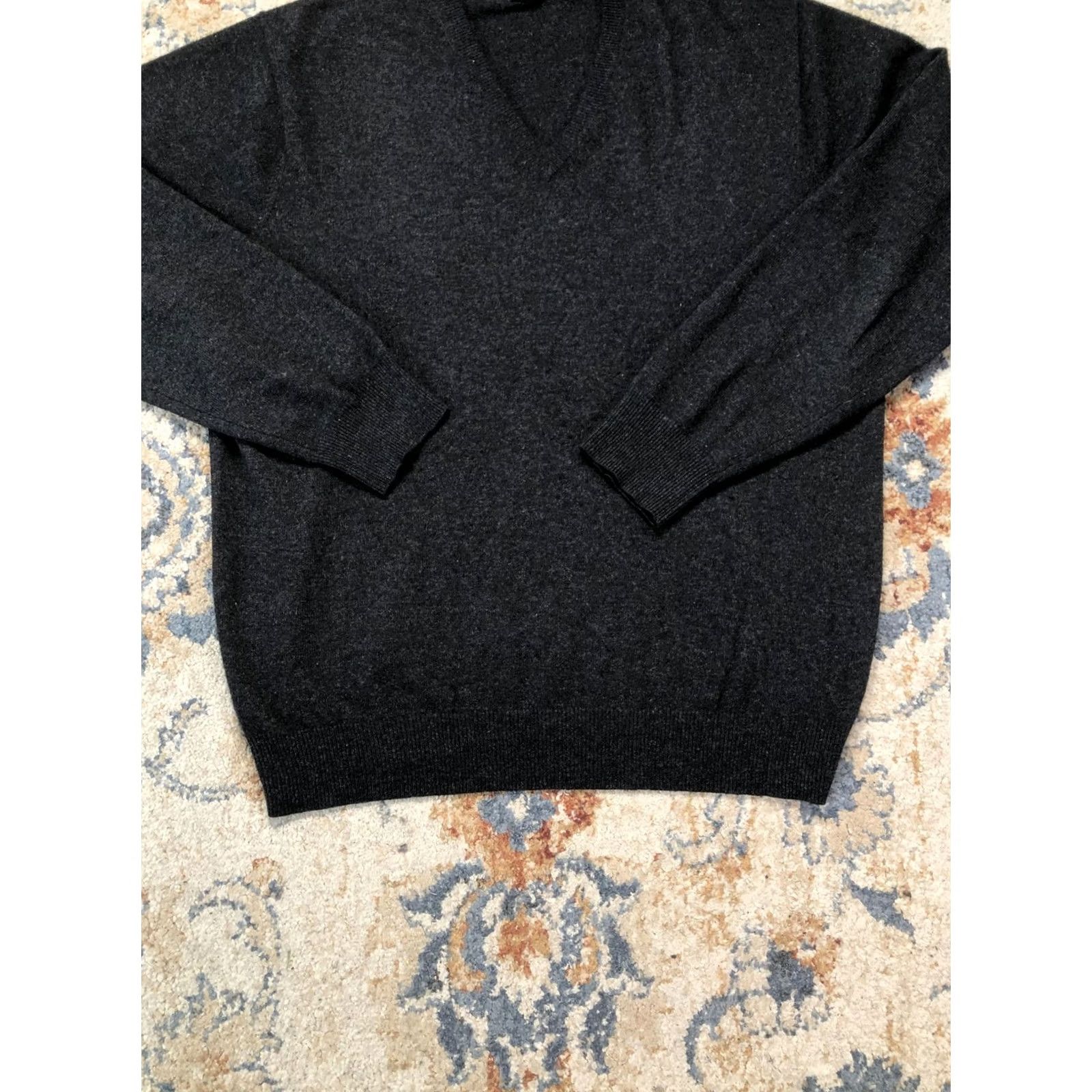 Jos. A. Bank Jos. A. Bank Sweater Mens L Gray 100% Cashmere V-Neck Knit Pullover Lightweight Business Mens Size US L / EU 52-54 / 3 - 5 Thumbnail