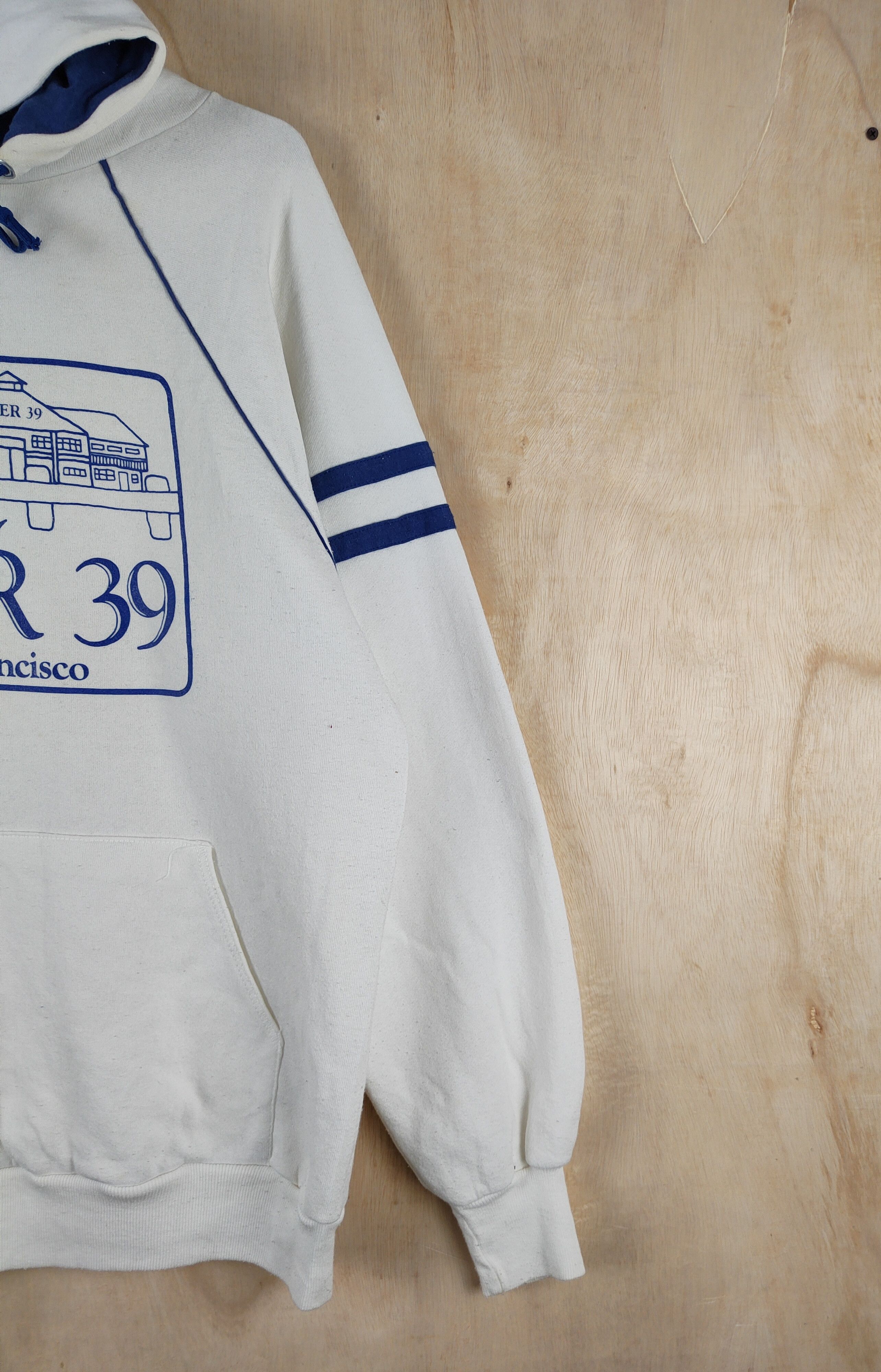 Vintage Pier 39 San Francisco vintage Hoodie Sweatshirts #S2461 Size US L / EU 52-54 / 3 - 6 Thumbnail