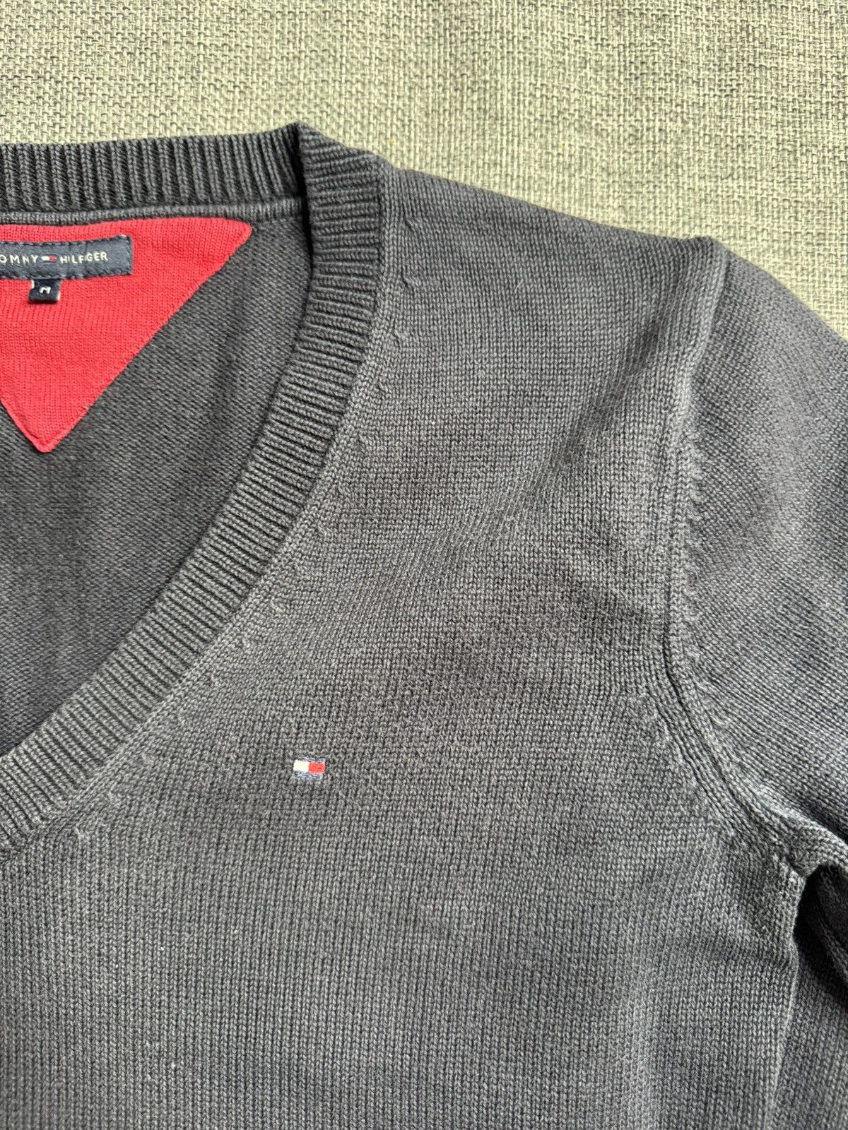Tommy Hilfiger × Vintage Voyage Tommy Hilfiger sweater M Size M / US 6-8 / IT 42-44 - 1 Thumbnail