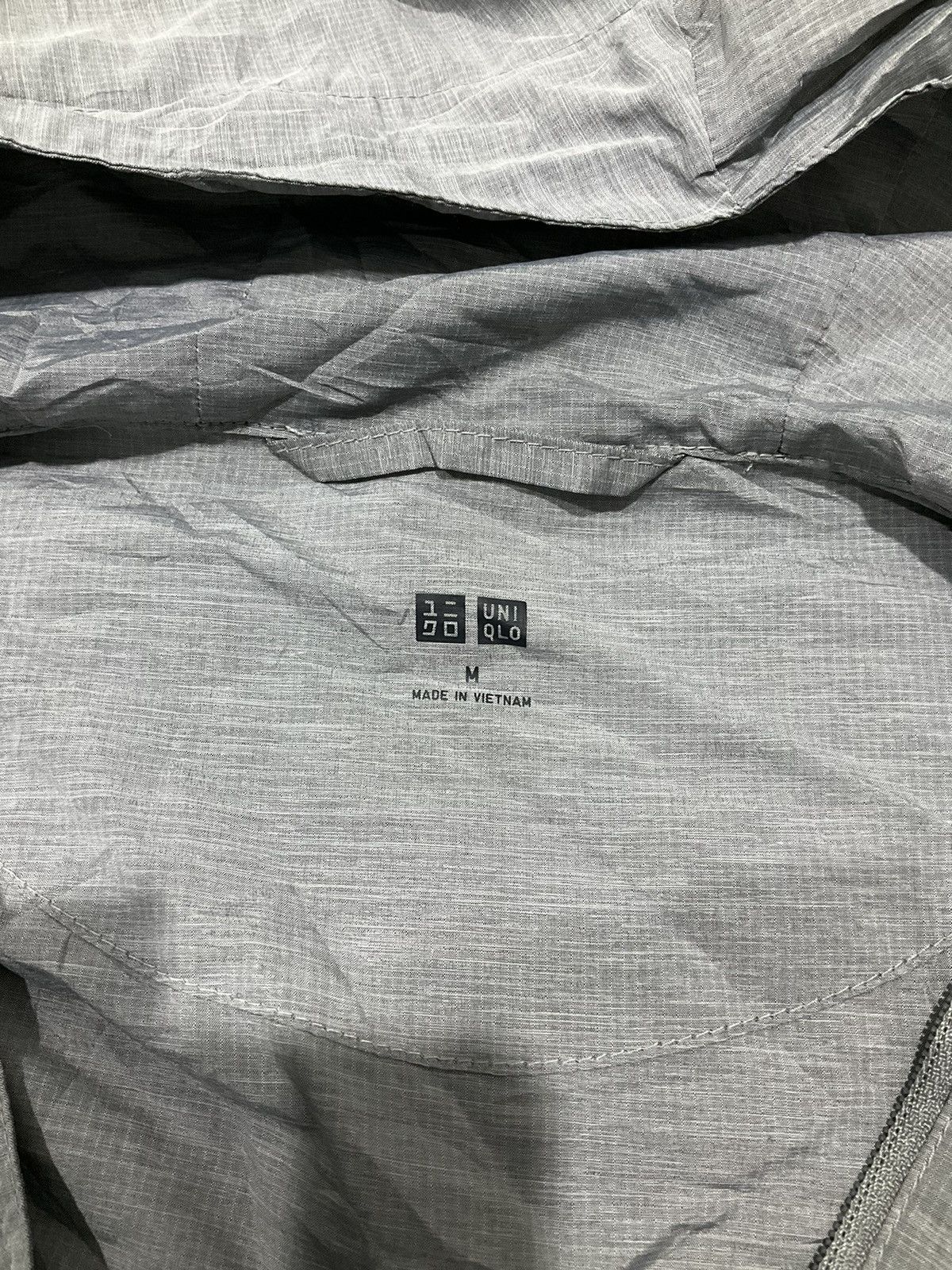 Uniqlo Uniqlo Light Jacket Jogging Color Grey Medium Size US M / EU 48-50 / 2 - 3 Thumbnail