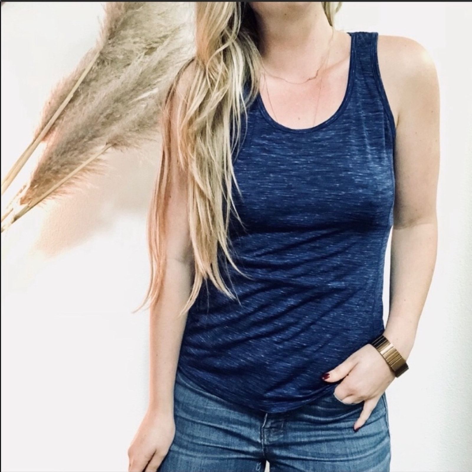 Old Navy NEW OLD NAVY Active Dri Fit Navy Blue Workout Tank Top Shirt Size M / US 6-8 / IT 42-44 - 2 Thumbnail