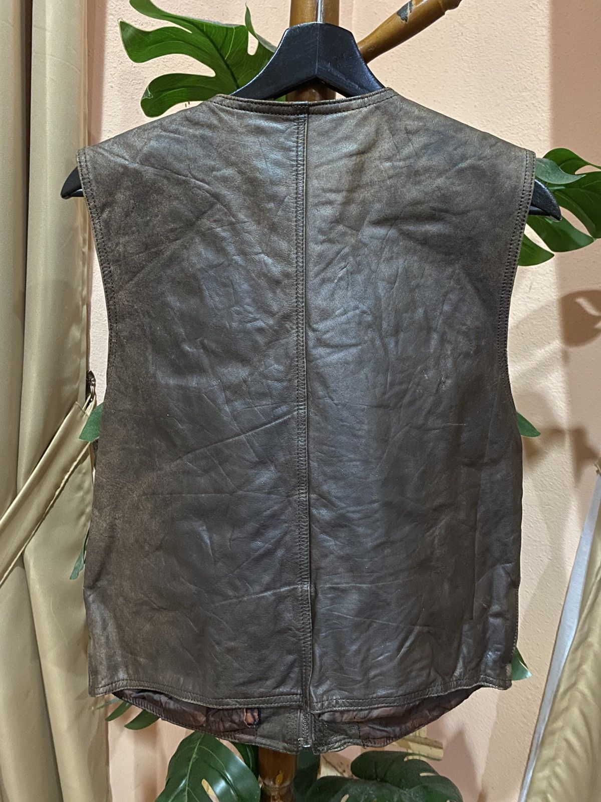 Other Vintage Big Bear Leather Utility Vest Multi-Pocket Zip Front Size US M / EU 48-50 / 2 - 11 Thumbnail