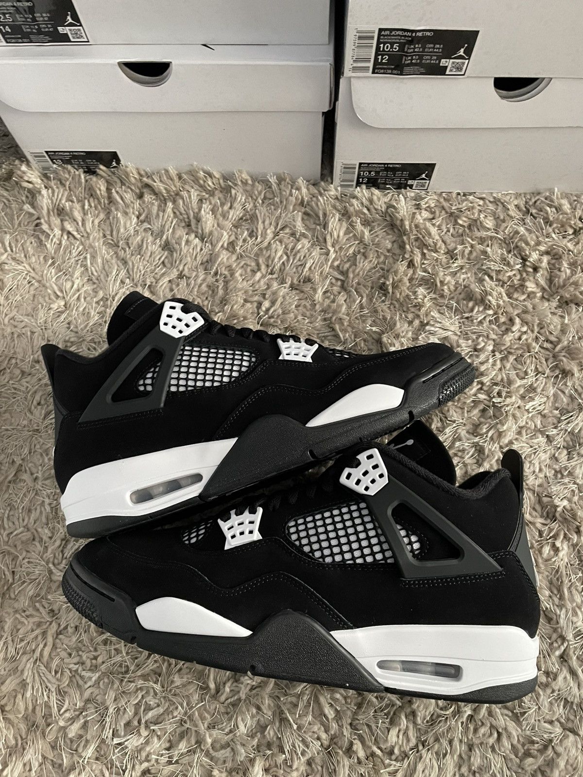 Jordan Brand Jordan 4 White Thunder Size US 11 / EU 44 - 2 Thumbnail
