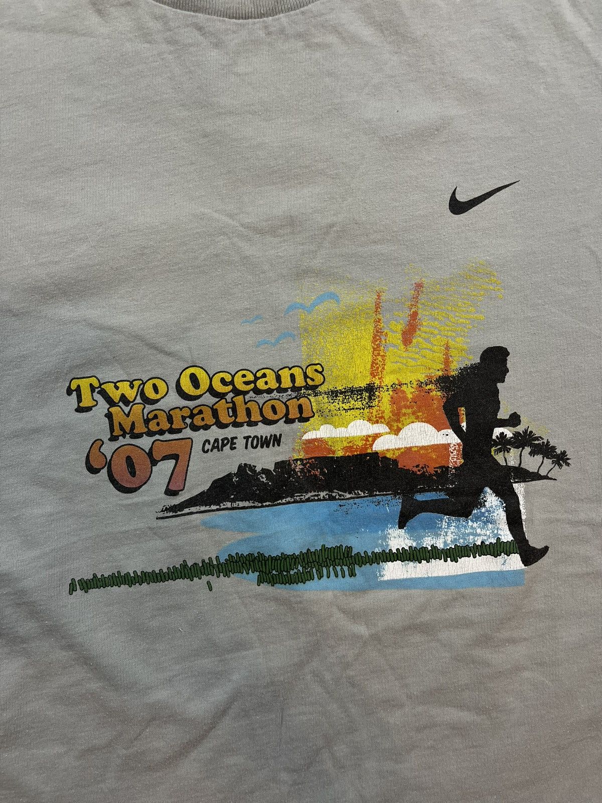 Nike × Vintage 00s Nike Marathon Vintage Y2K Retro Swoosh Tee T-Shirt Size US M / EU 48-50 / 2 - 2 Thumbnail