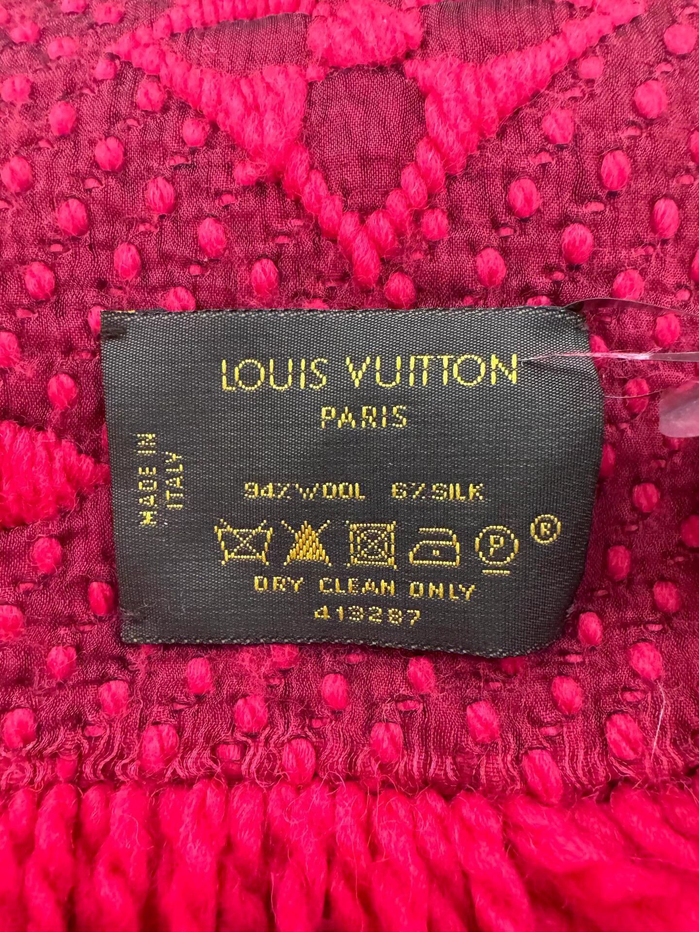 Louis Vuitton LV Red All Over Monogram Double Sided Tassel Wool Scarf Size ONE SIZE - 7 Thumbnail