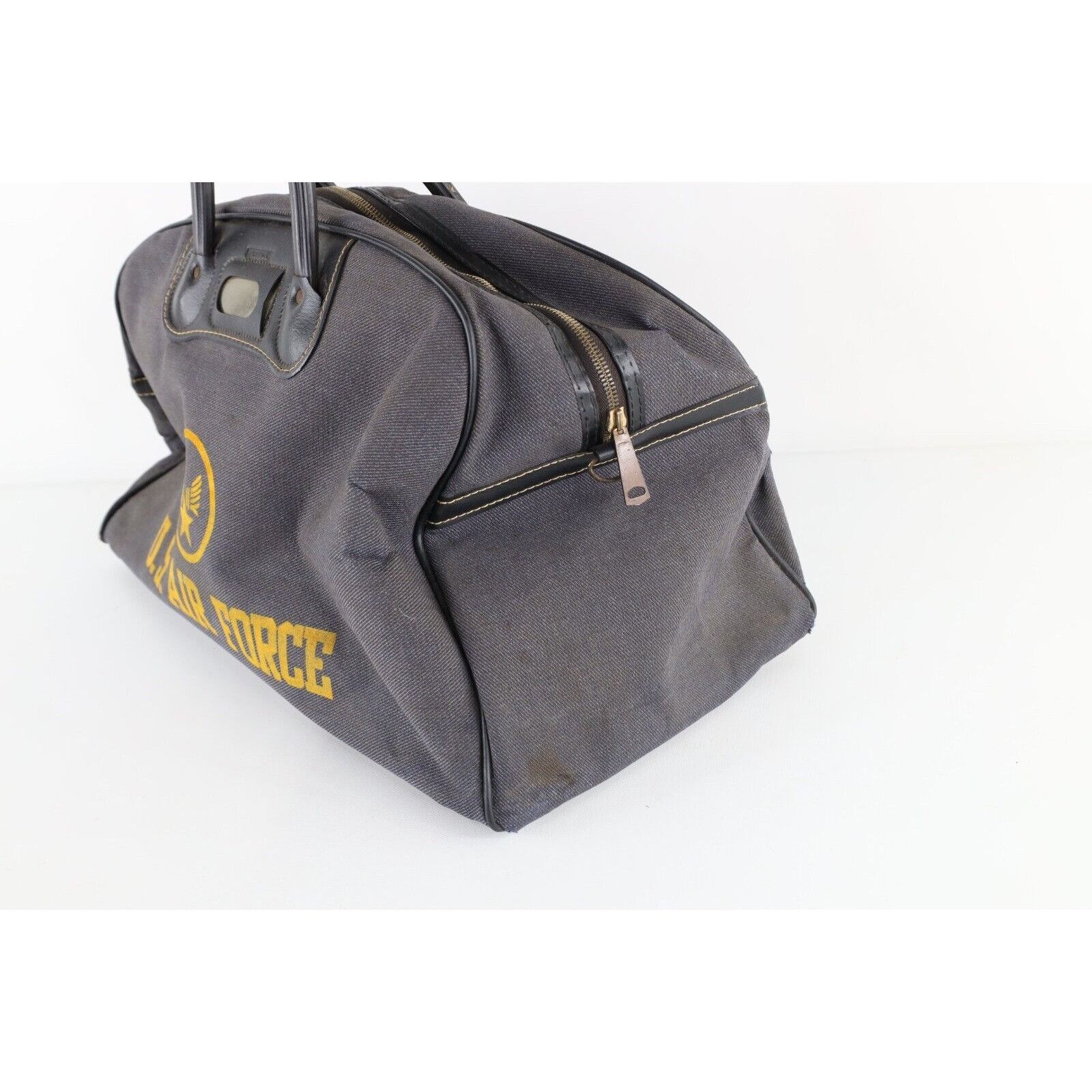 Vintage Vintage Original Leeds Cold War Era US Air Force Handled Bag Size ONE SIZE - 7 Thumbnail