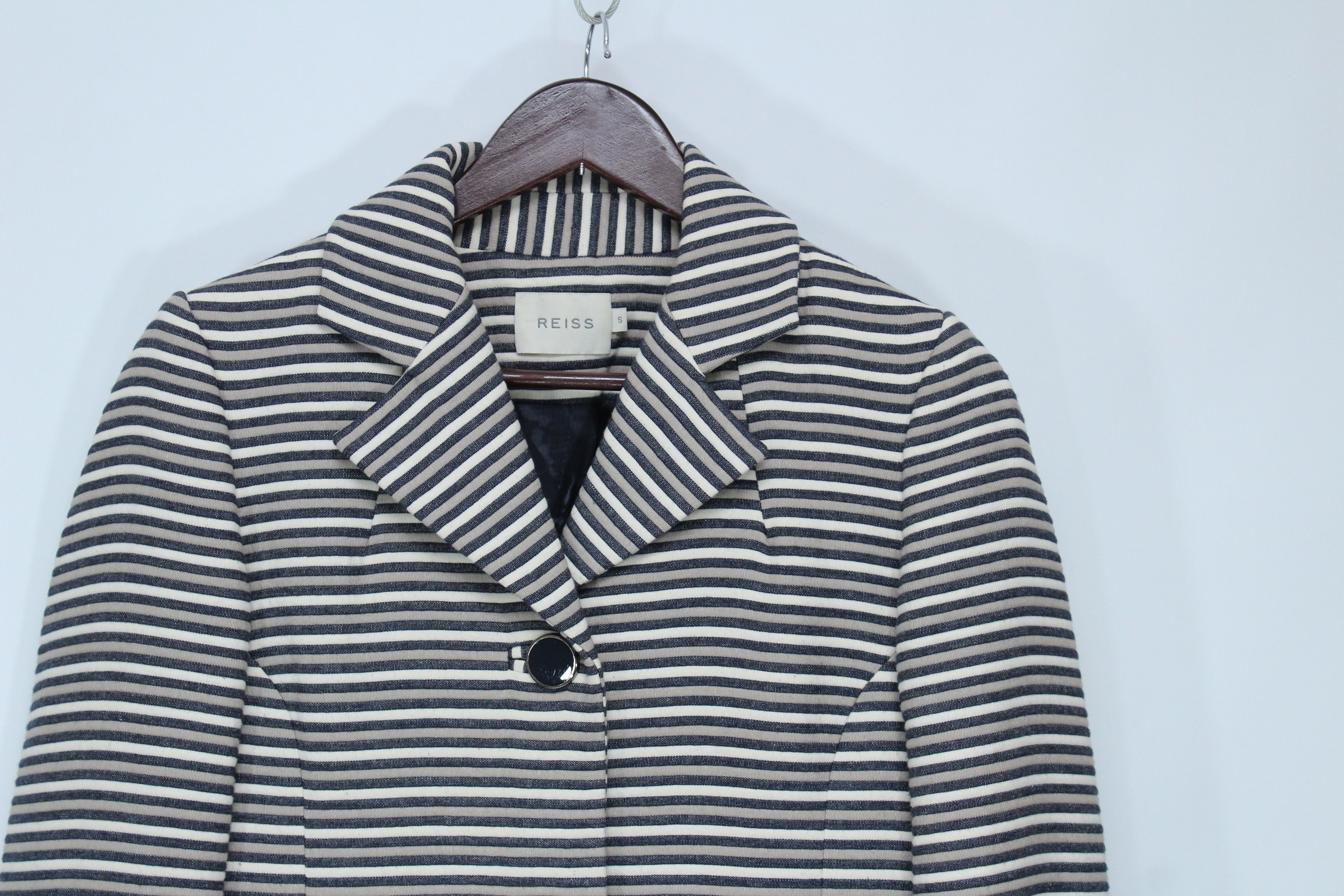 Other Reiss Coat Womens Size S Authentic Hype Size S / US 4 / IT 40 - 6 Thumbnail