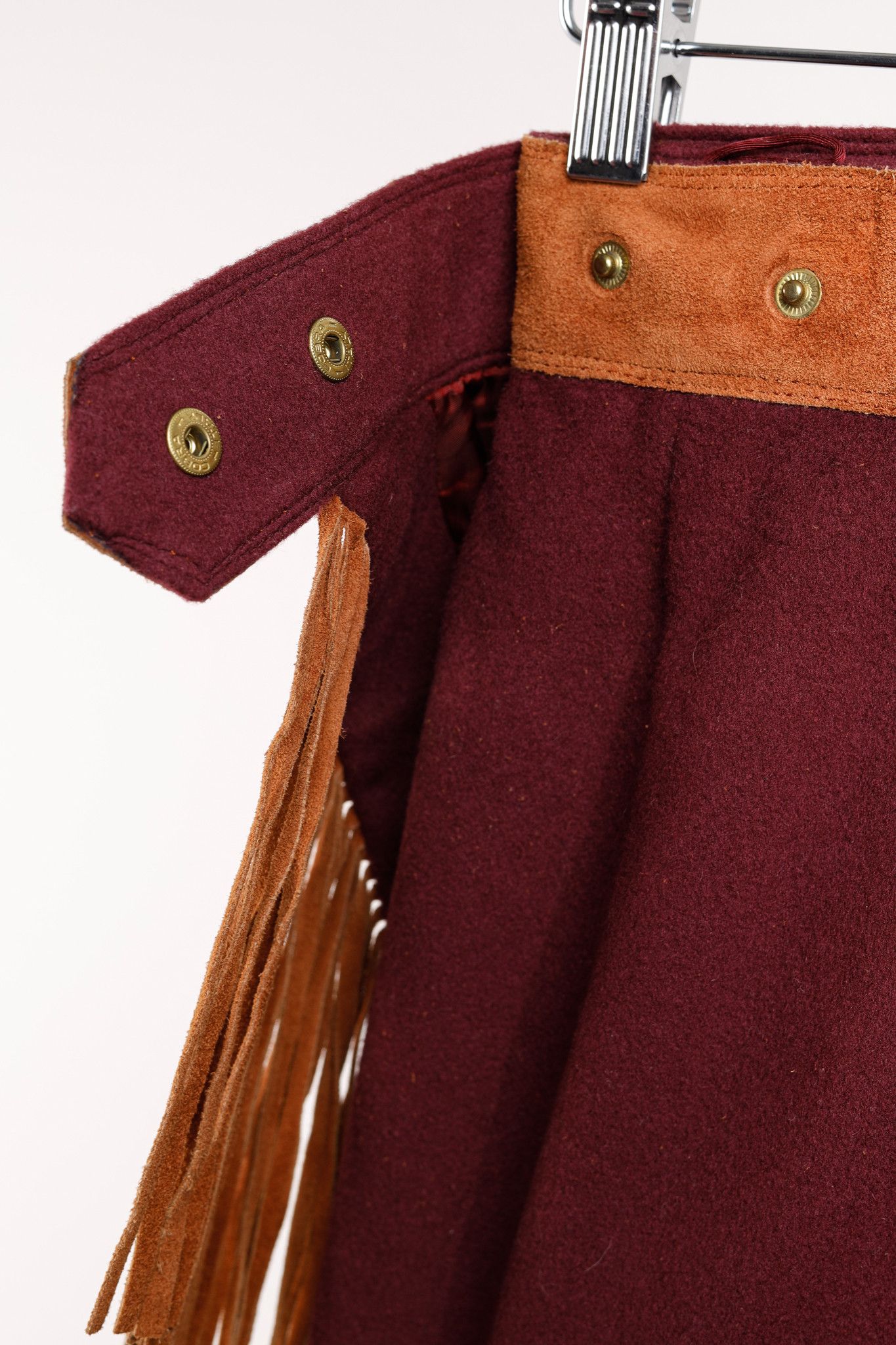 Designer Ritz Saddler Wool & Cashmere Suede-Fringe Midi Skirt Size 30" / US 8 / IT 44 - 9 Thumbnail