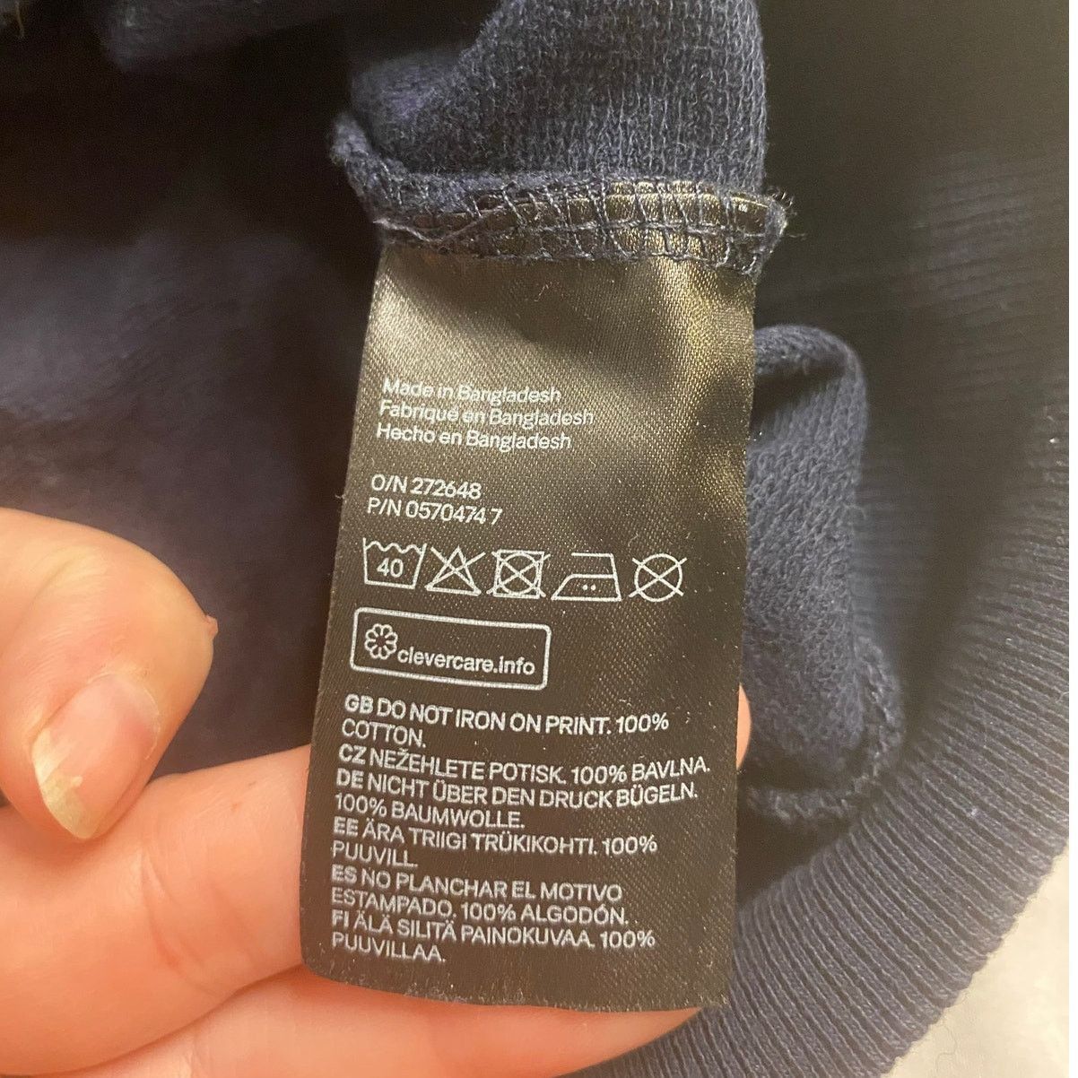 H&M Varsitycore Retro NYC Graphic Sweatshirt Navy H&M Divided S Size S / US 4 / IT 40 - 5 Thumbnail