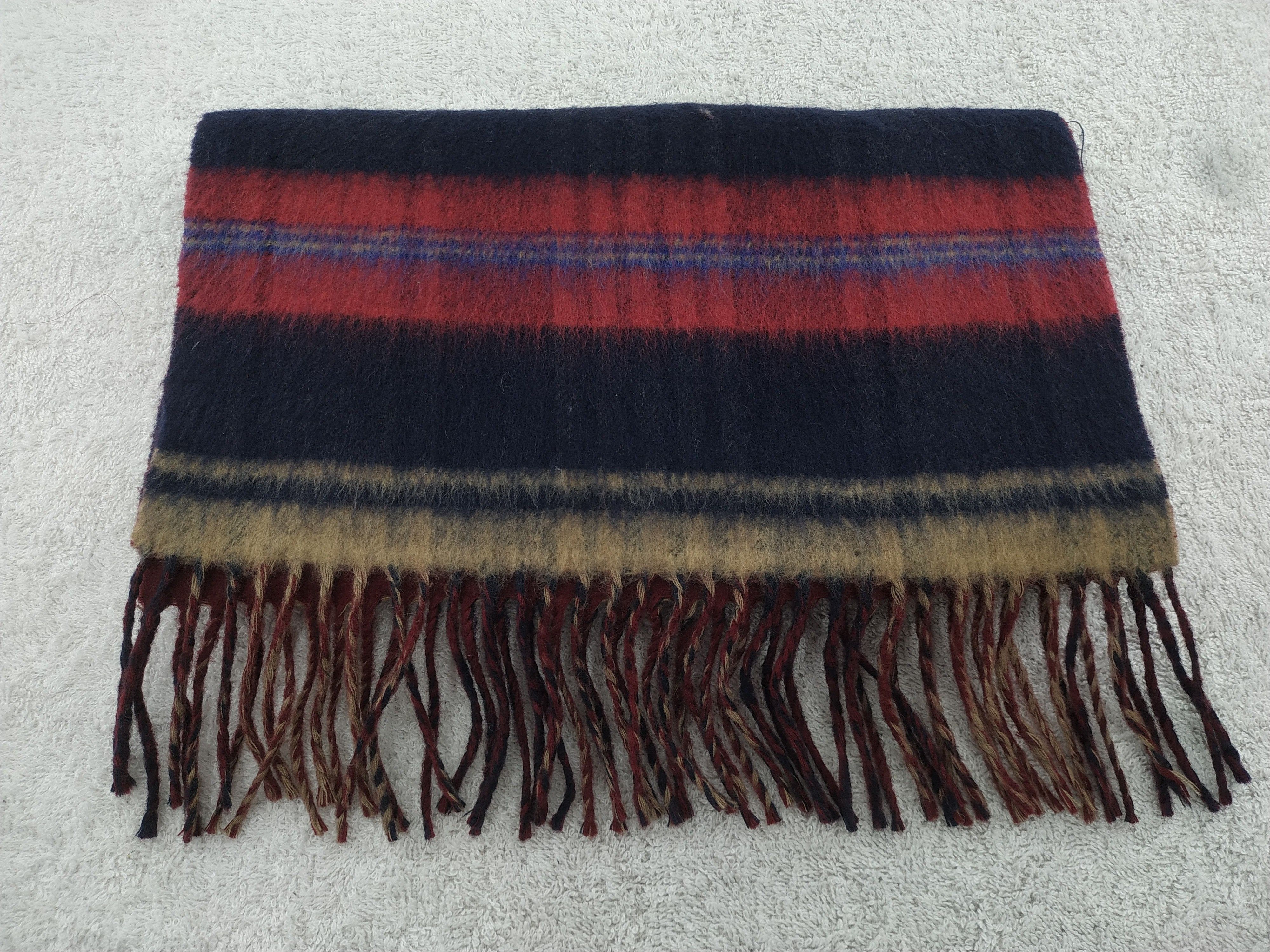Vintage Givenchy Scarf / Muffler / Neckwear - WW495 Size ONE SIZE - 3 Thumbnail