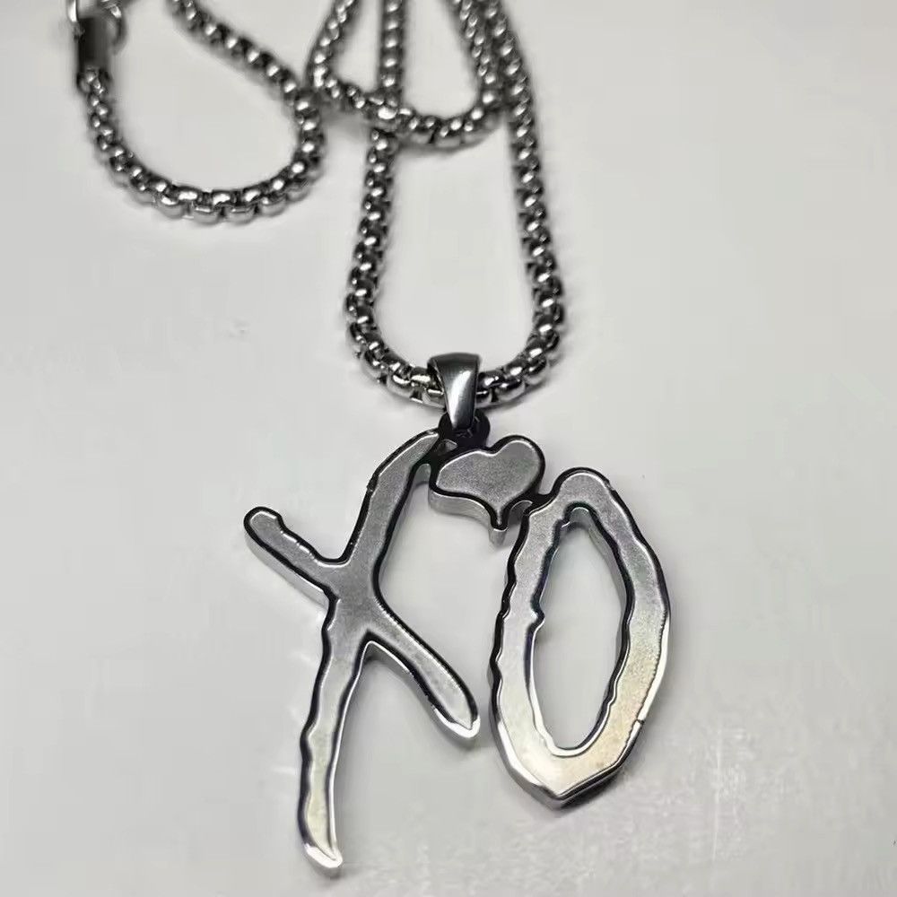 Jewelry × Vintage Hip Hop Titanium Steel Letter Pendant Necklace Size ONE SIZE - 2 Thumbnail